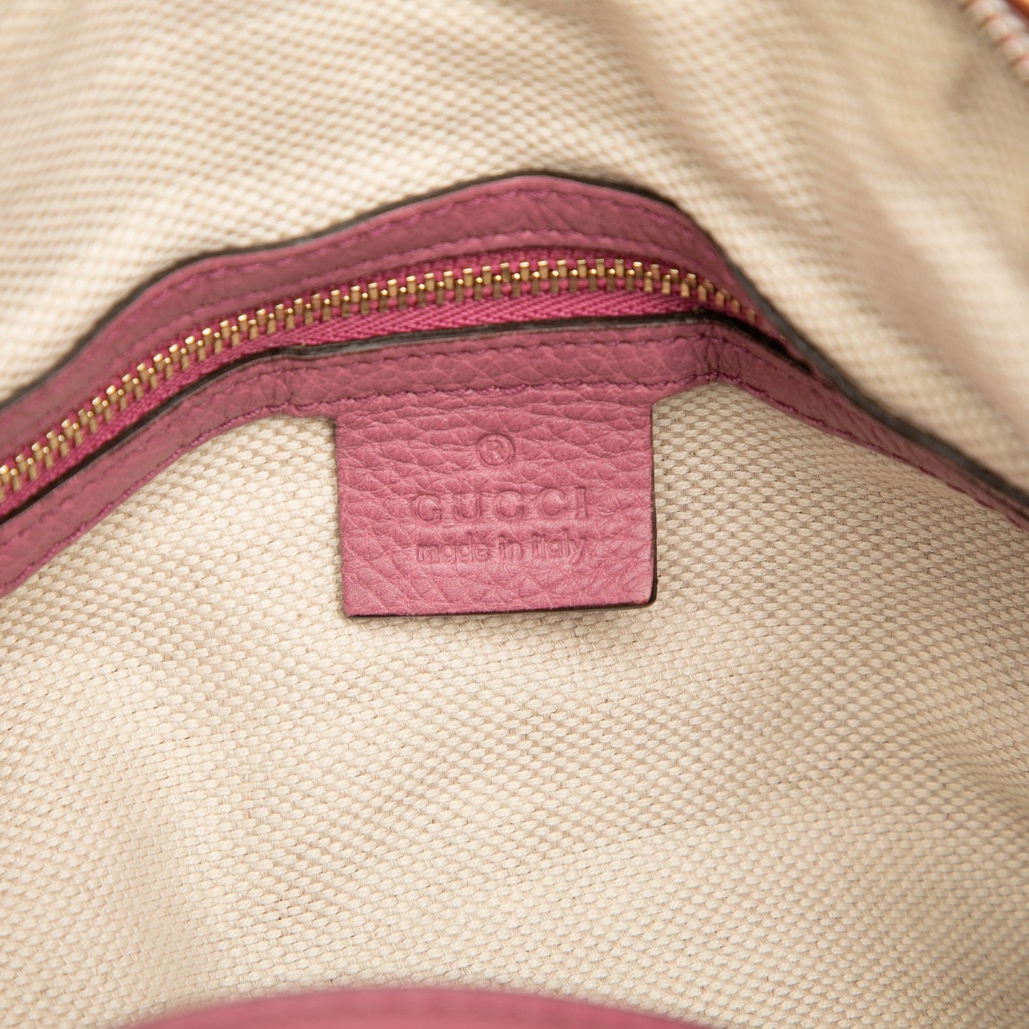 Gucci Medium Pebbled Calfskin Soho Boston Bag