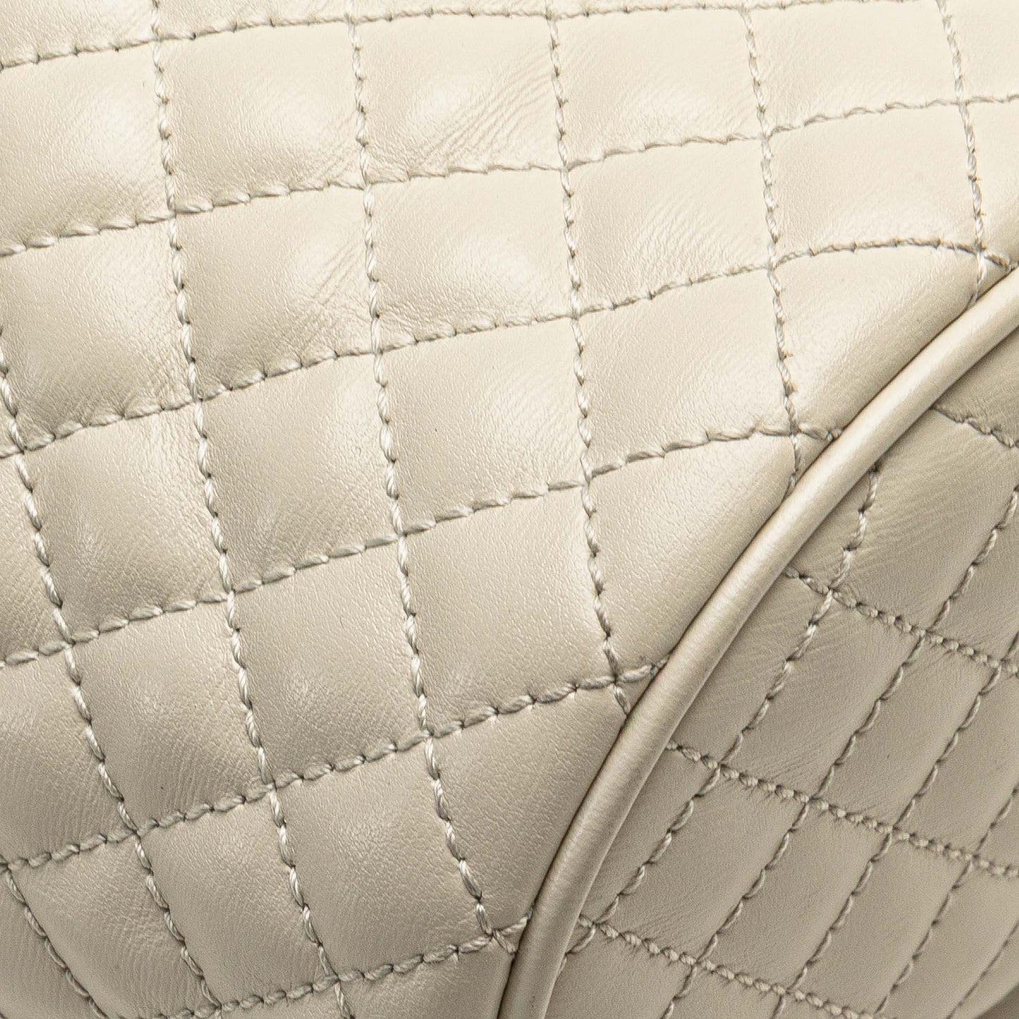 Gucci Calfskin Trapuntata Zumi Convertible Bag
