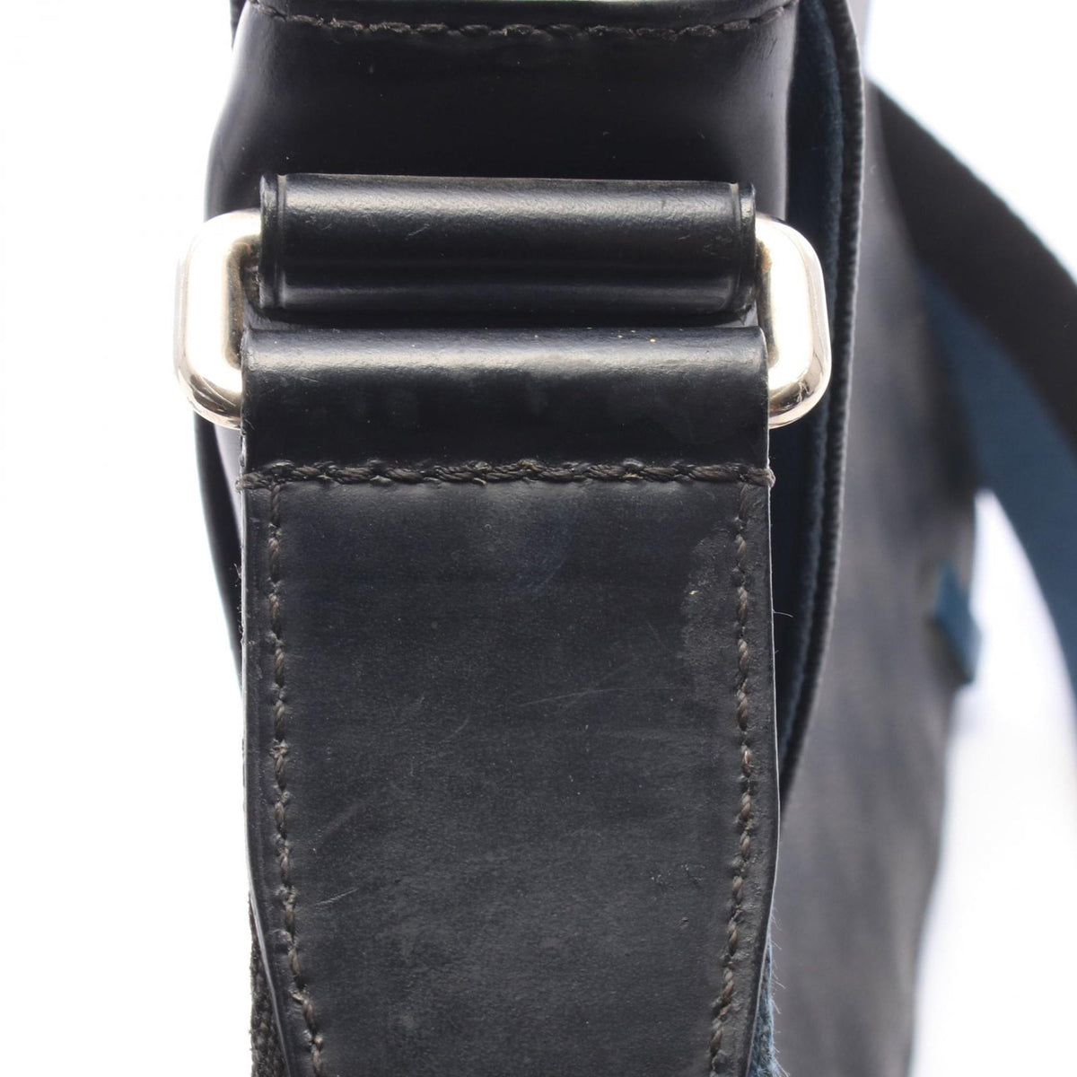 Louis Vuitton Damier Graphite District PM — Black