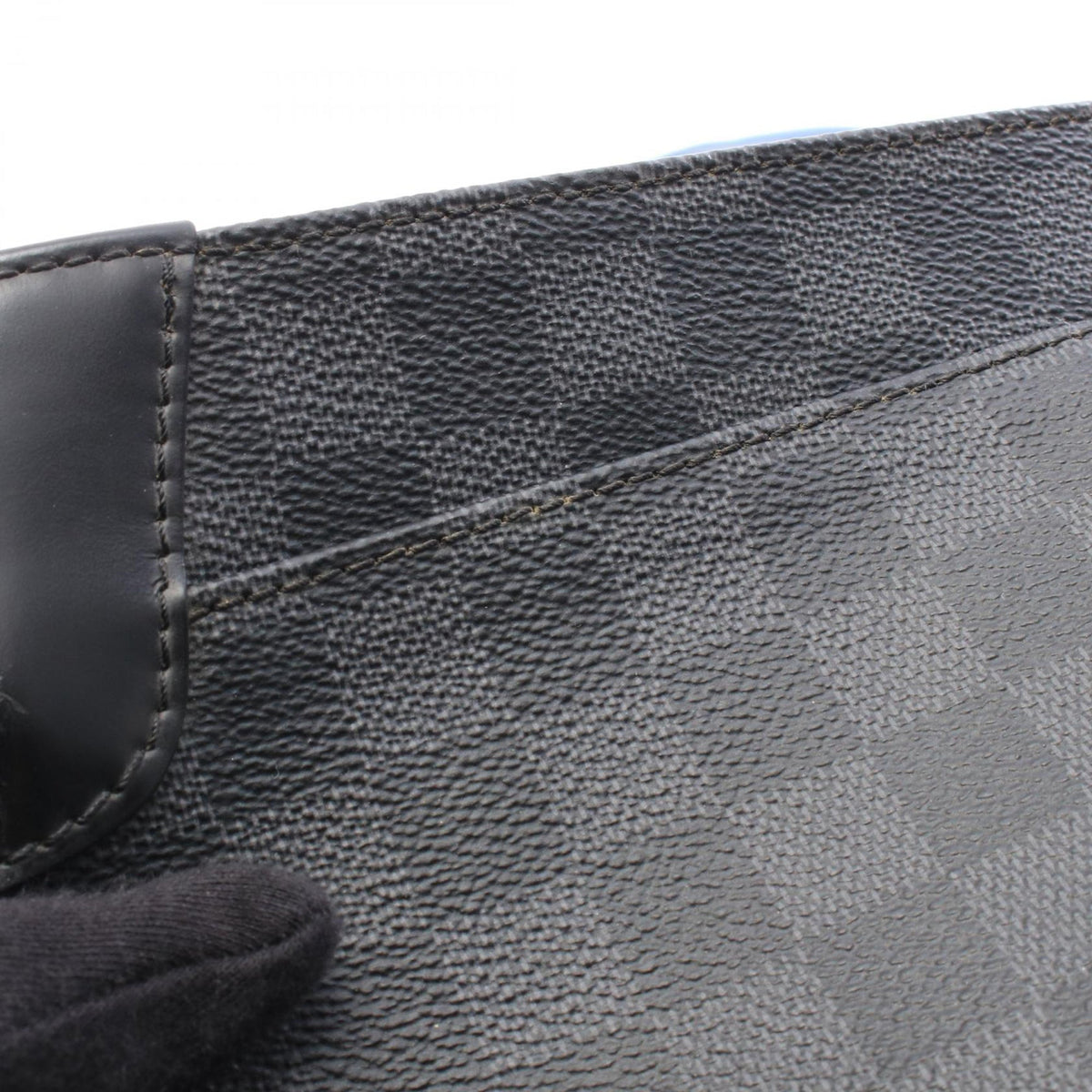 Louis Vuitton Damier Graphite District PM — Black