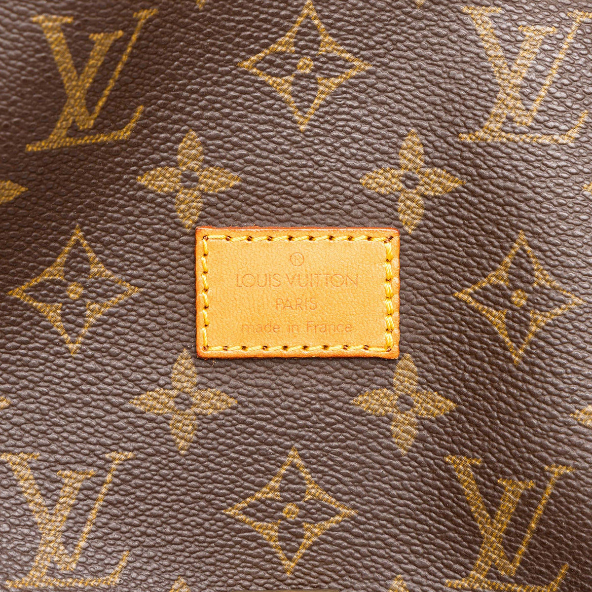 Louis Vuitton Monogram Saumur 30 — Brown