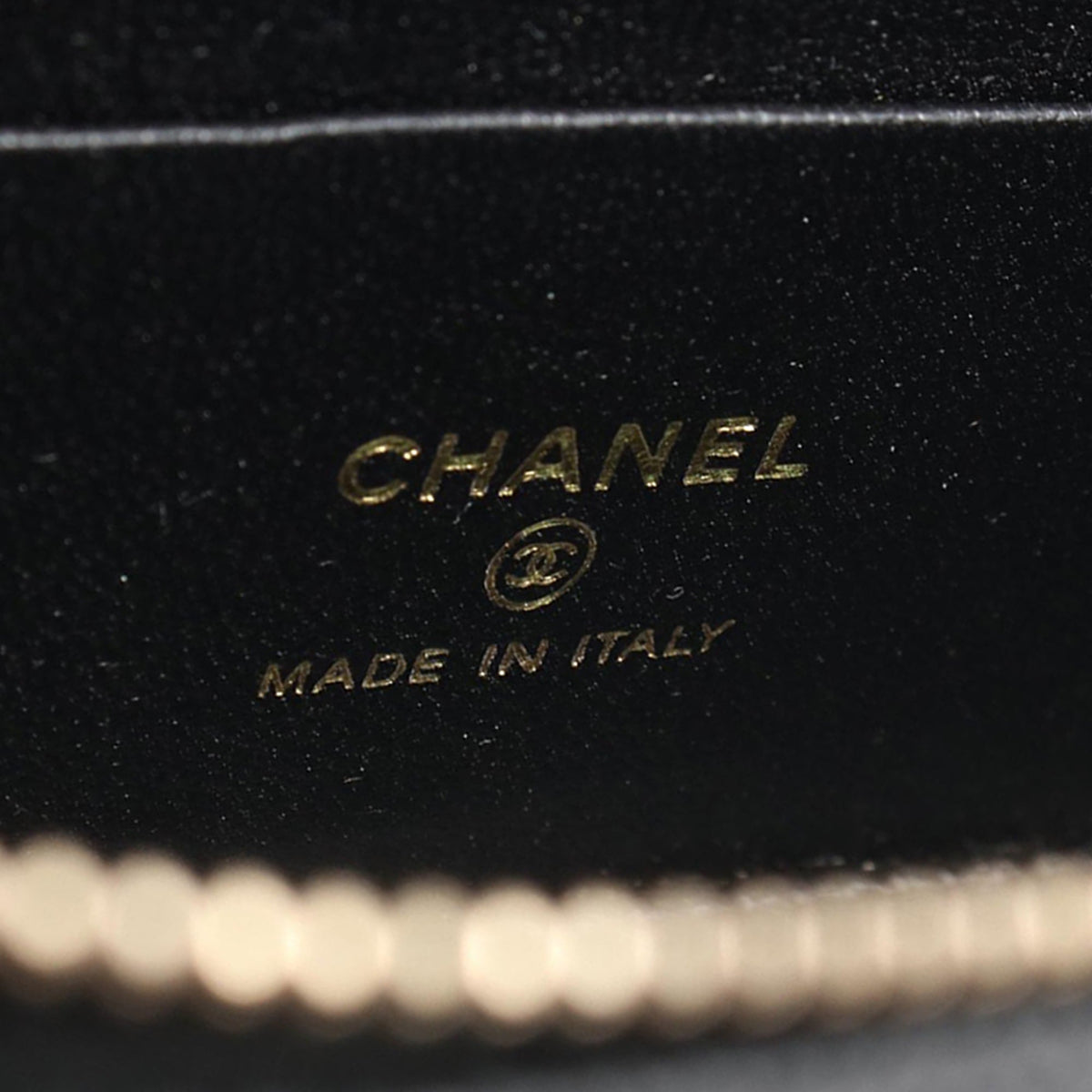 Chanel Small CC Quilted Caviar Vanity Case With Chain — Black