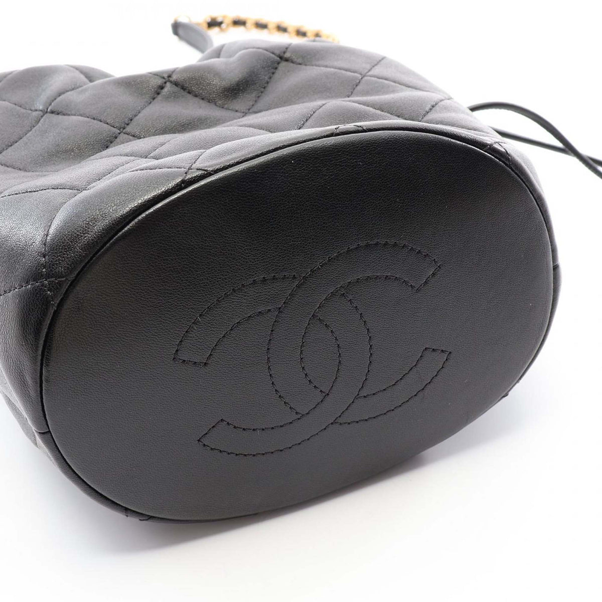 Chanel Quilted Lambskin Chain is More Bucket Bag — Black