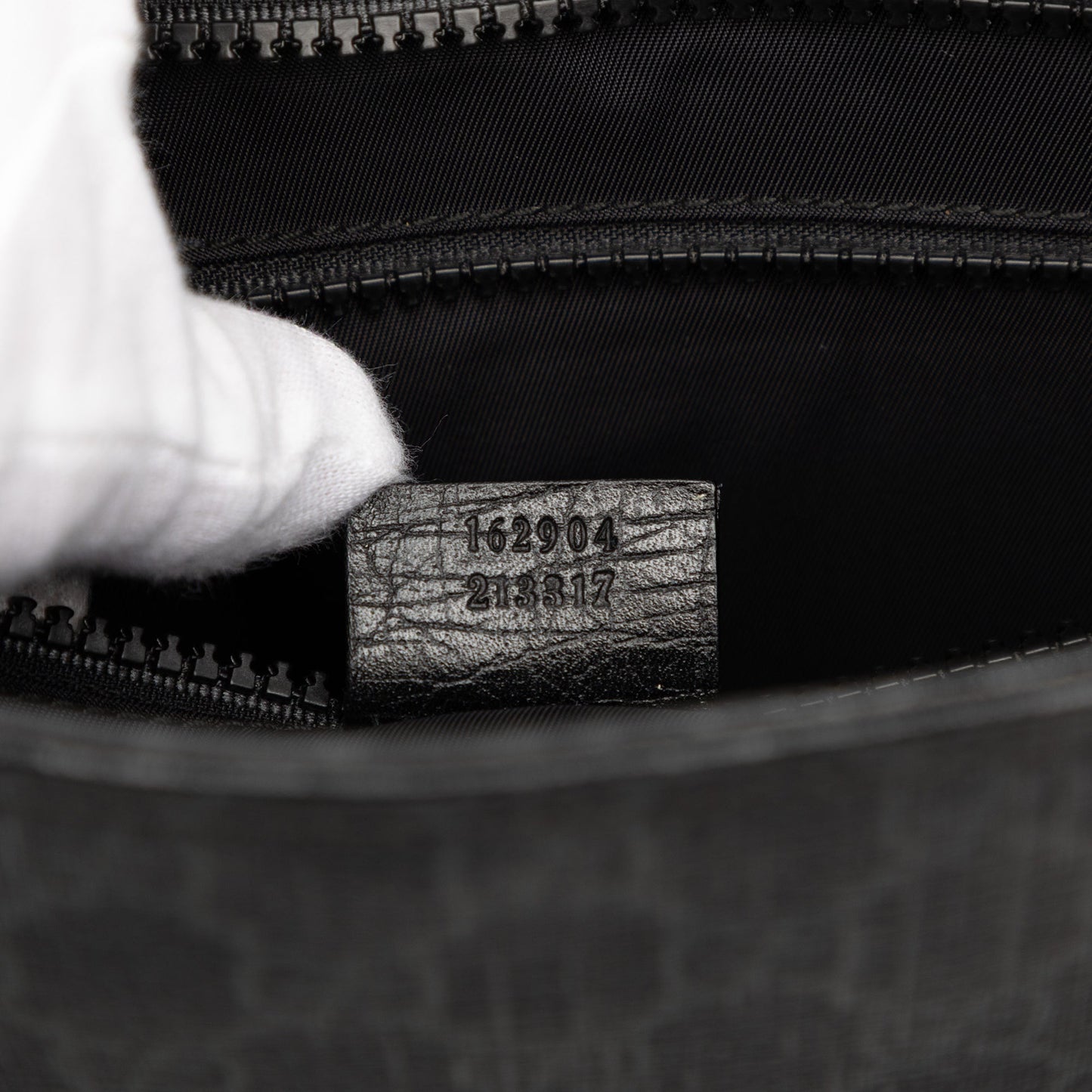 Gucci GG Supreme Crossbody