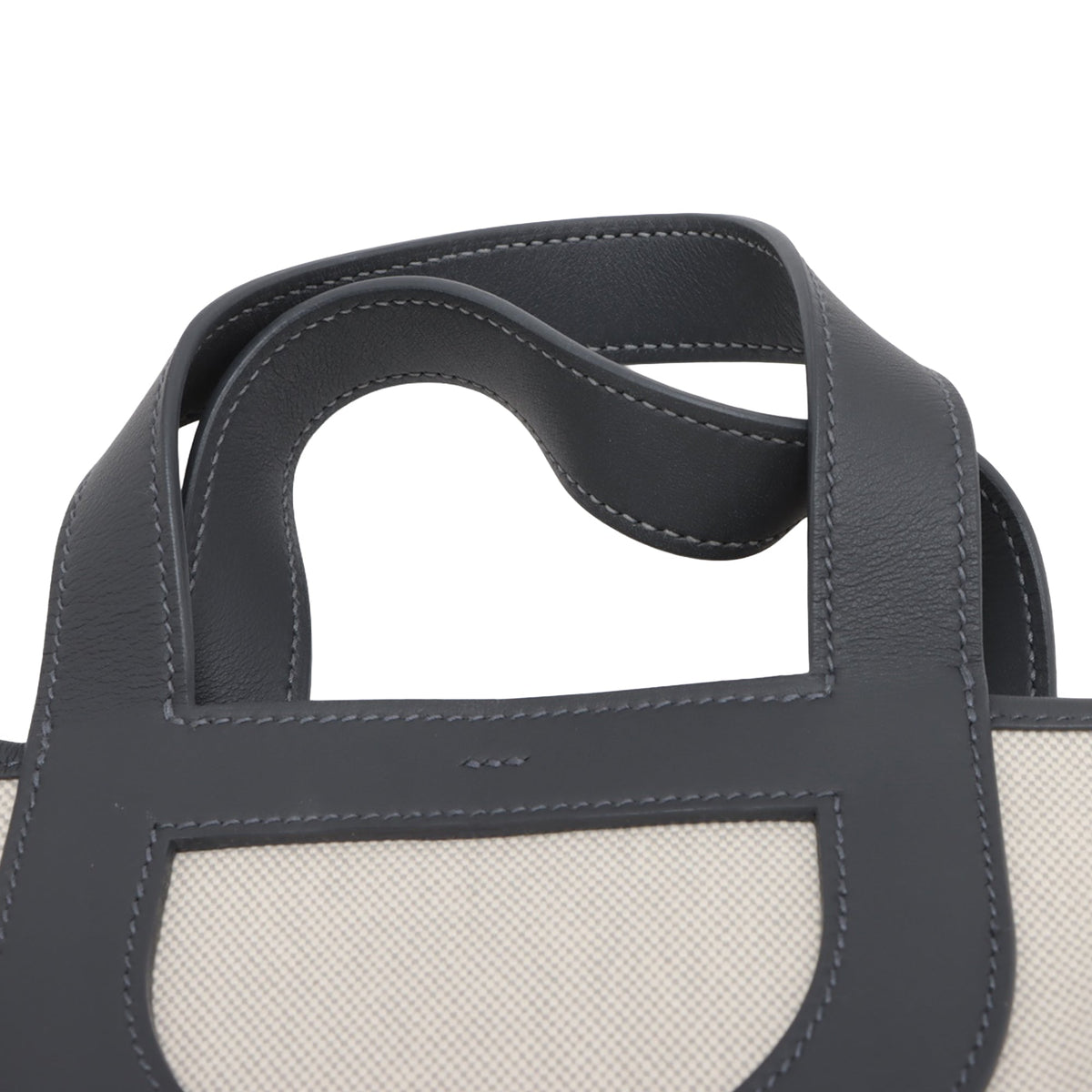 Hermès Toile and Swift In the Loop 23