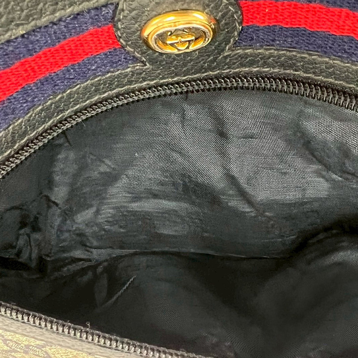 Gucci GG Supreme Web Crossbody