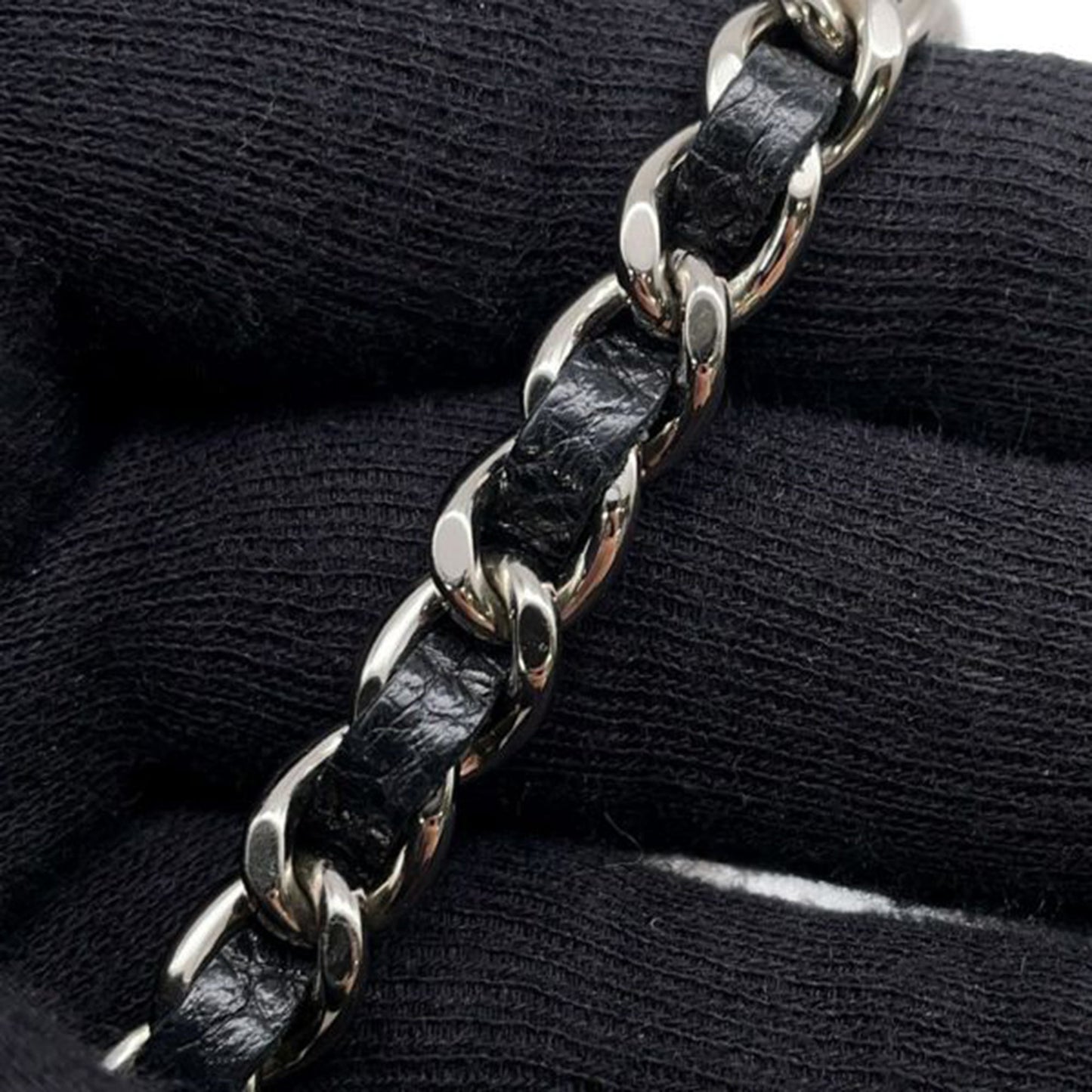 Chanel CC Quilted Caviar Wallet on Chain