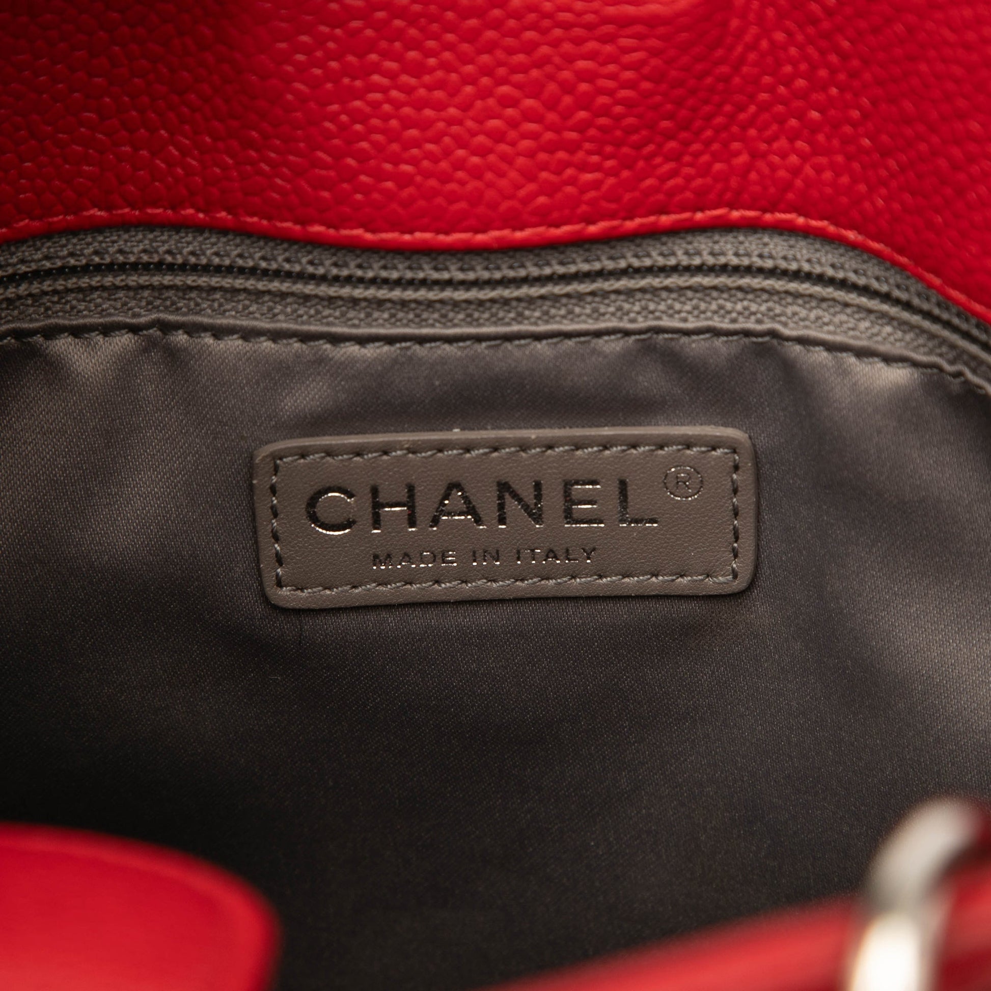 Chanel Caviar Petite Shopping Tote
