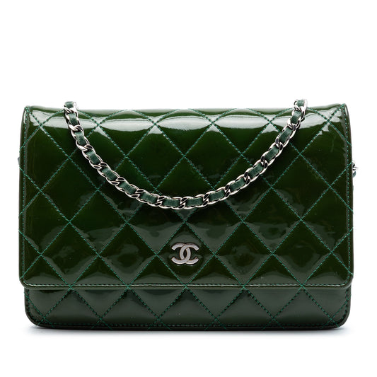 Chanel CC Quilted Patent Wallet On Chain