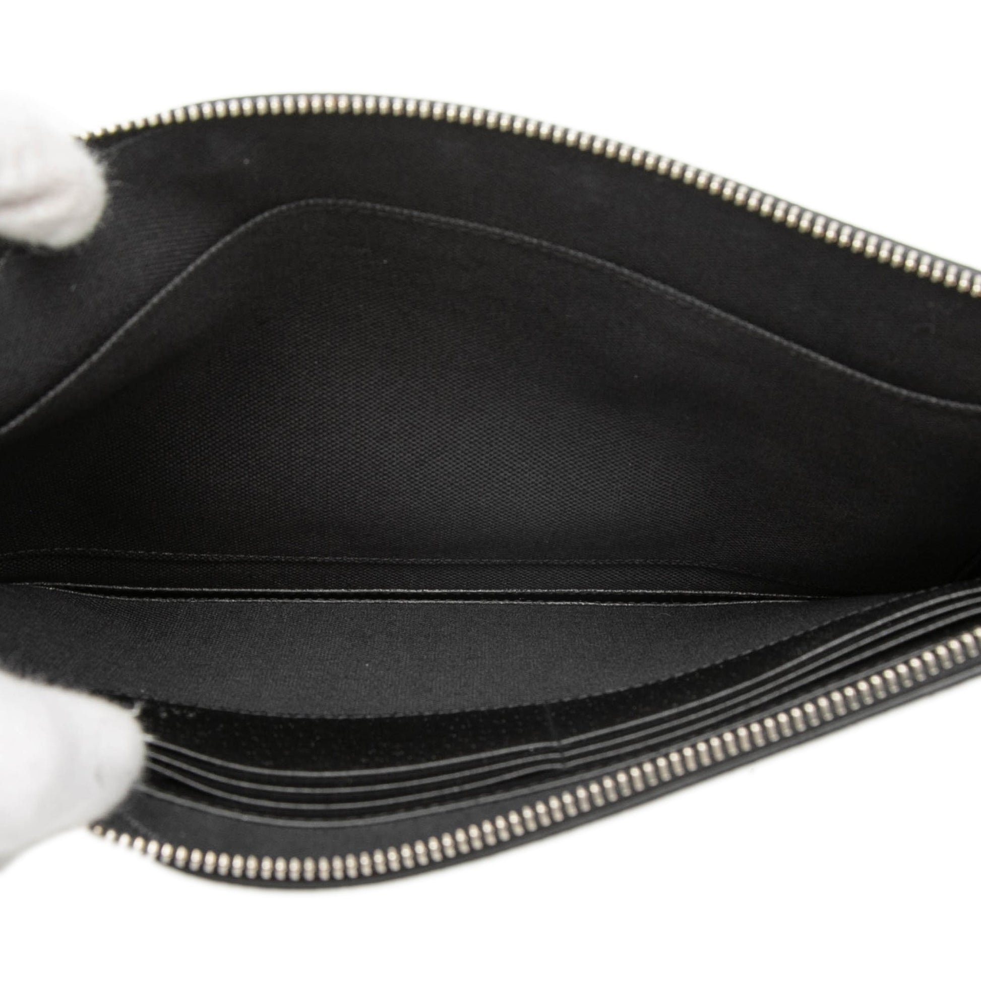 Gucci GG Supreme Psychedelic Zip Clutch