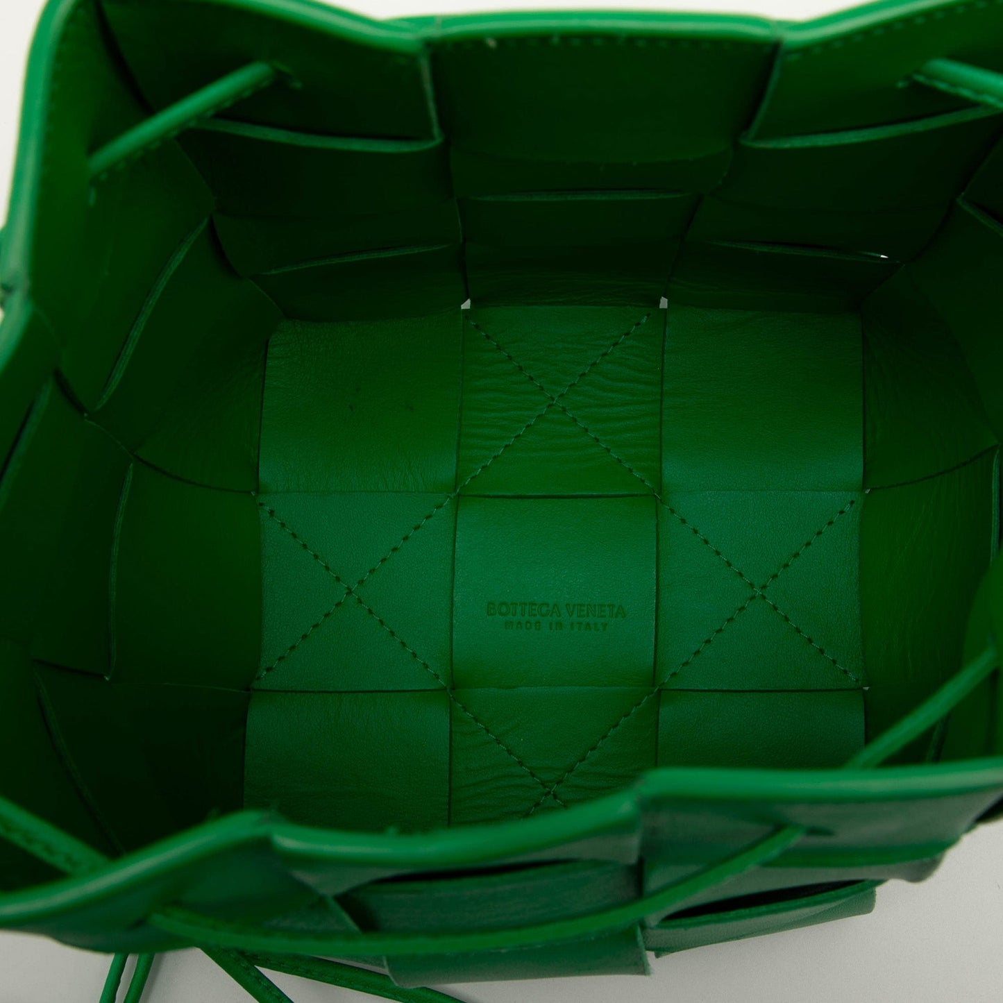 Bottega Veneta Small Nappa Maxi Intrecciato Cassette Bucket Bag