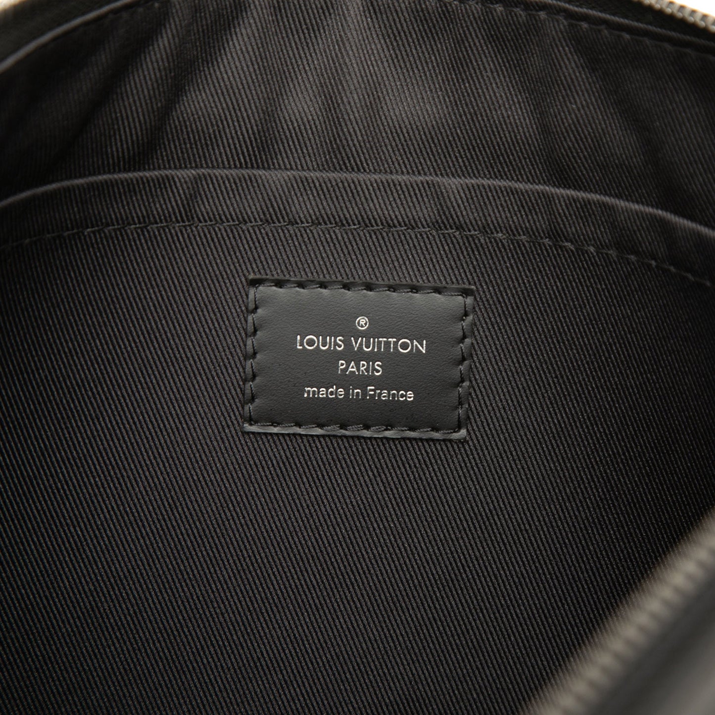 Louis Vuitton Monogram Eclipse Discovery Pochette GM