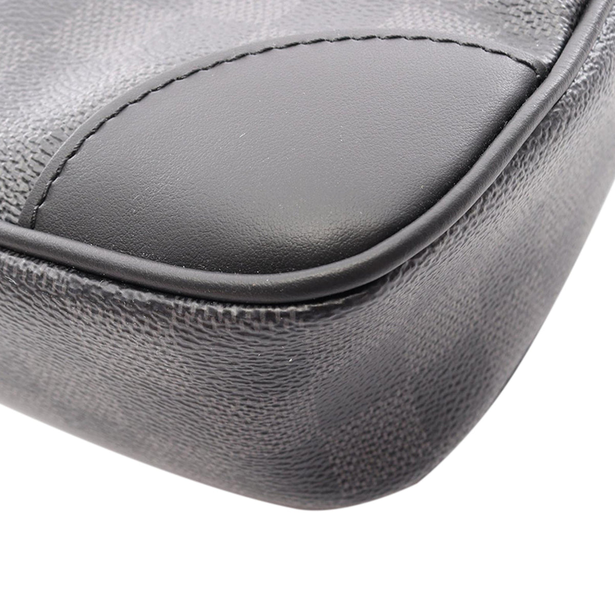 Louis Vuitton Damier Graphite Porte Documents Voyage  PM