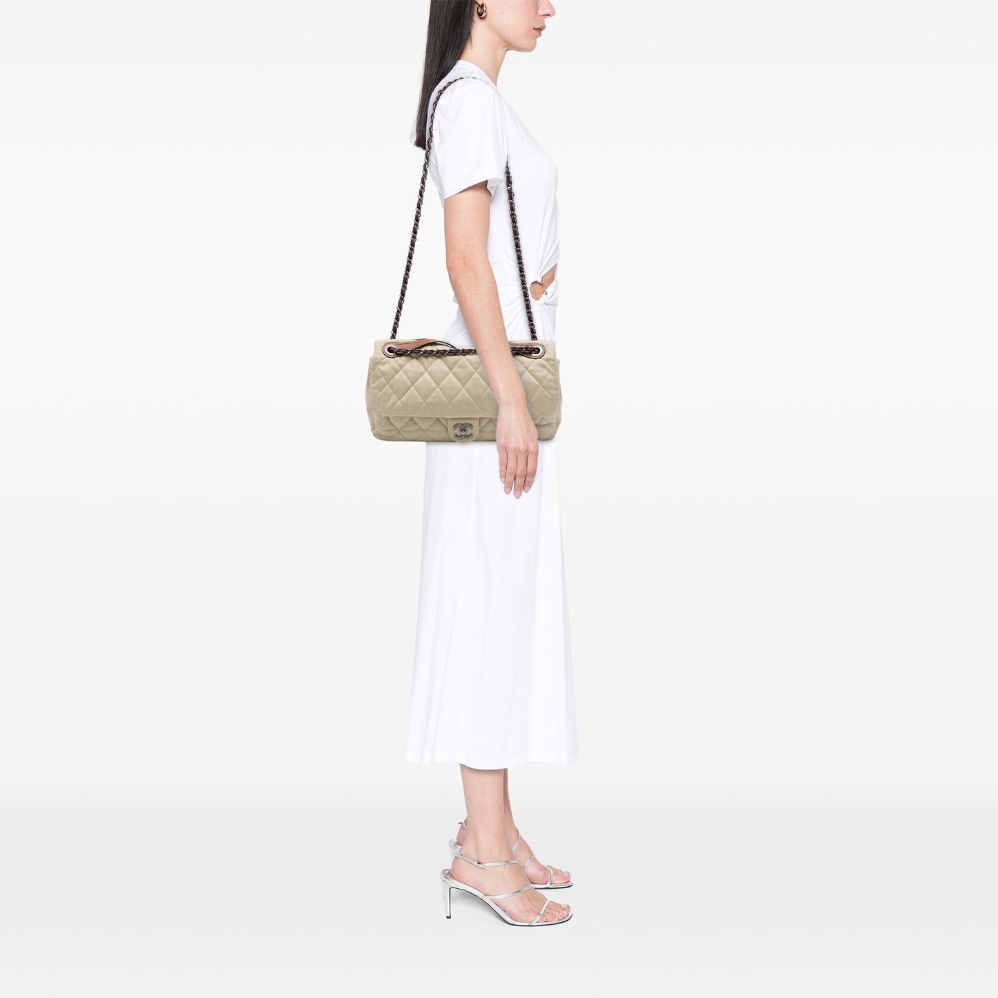 Chanel Jumbo Iridescent Calfskin In The Mix Flap