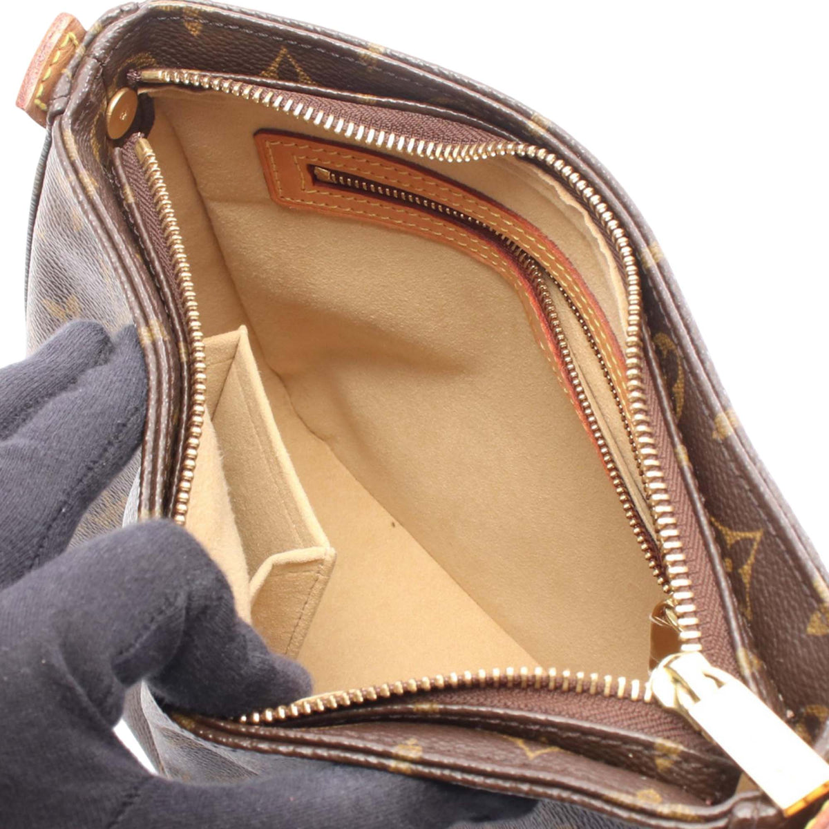 Louis Vuitton Monogram Looping MM — Brown