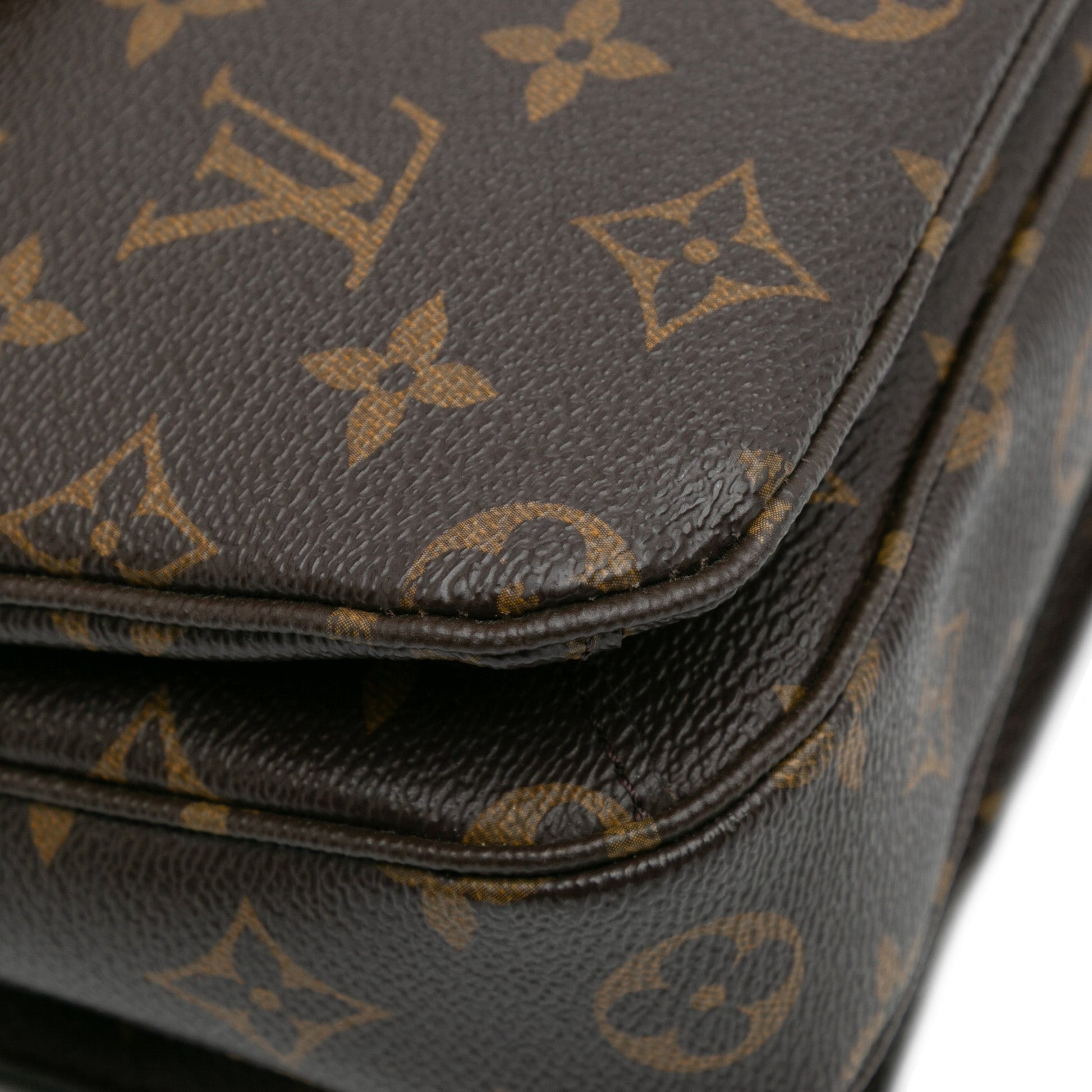 Louis Vuitton Monogram Pochette Metis