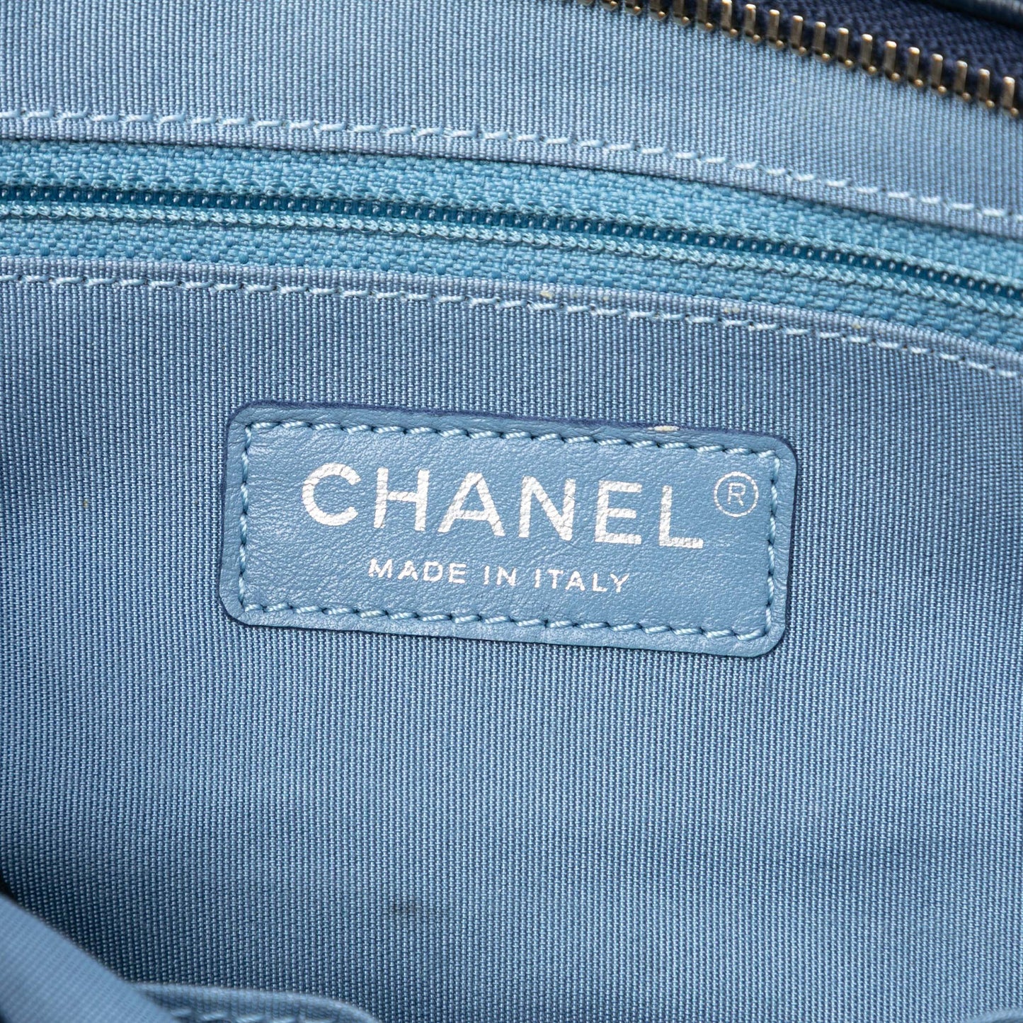 Medium Tweed and Lambskin Gabrielle Crossbody