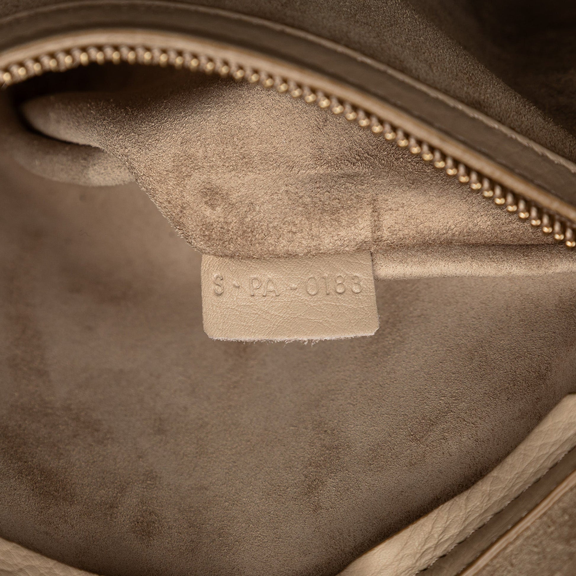 Celine Medium Leather Luggage Phantom Tote
