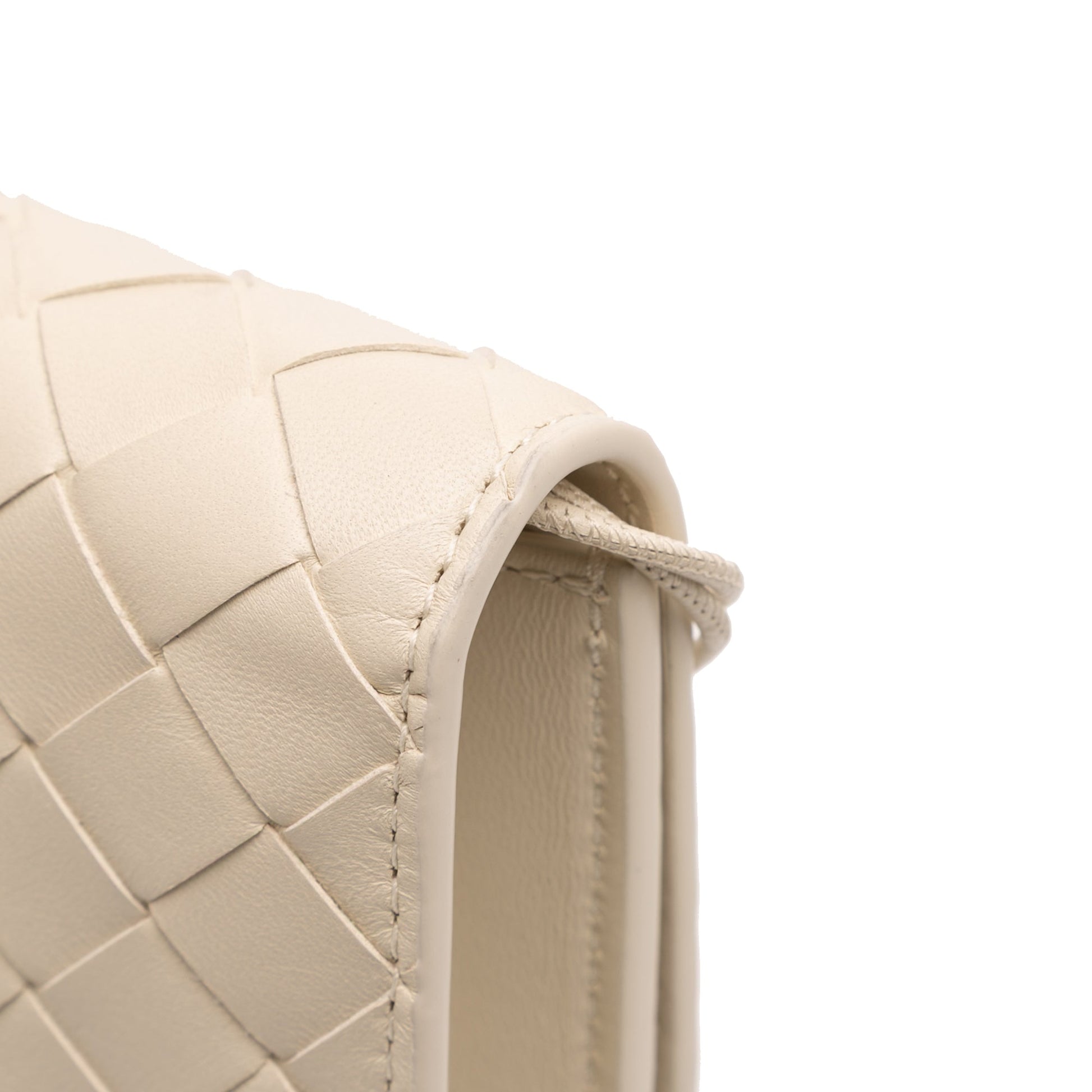 Bottega Veneta Lambskin Intrecciato Andiamo Clutch