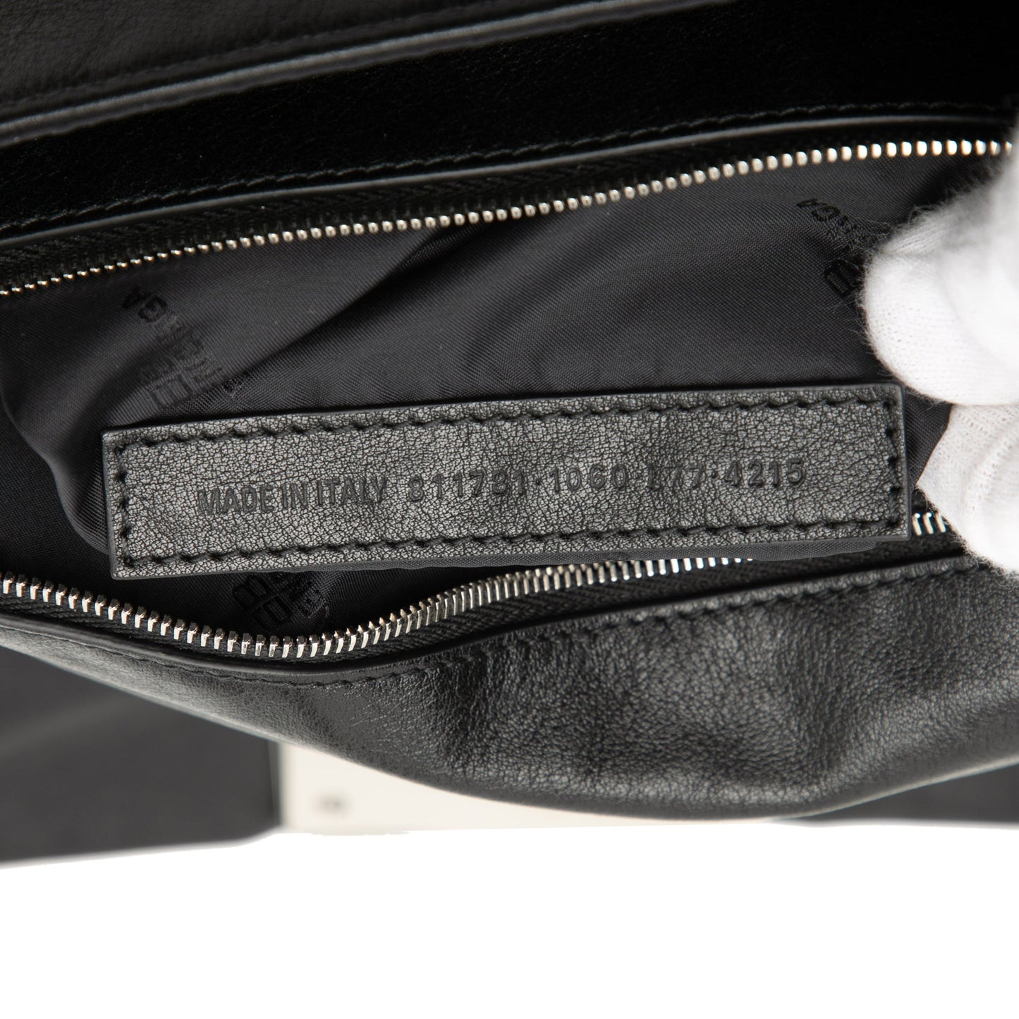 Medium Leather Modu Shoulder Bag