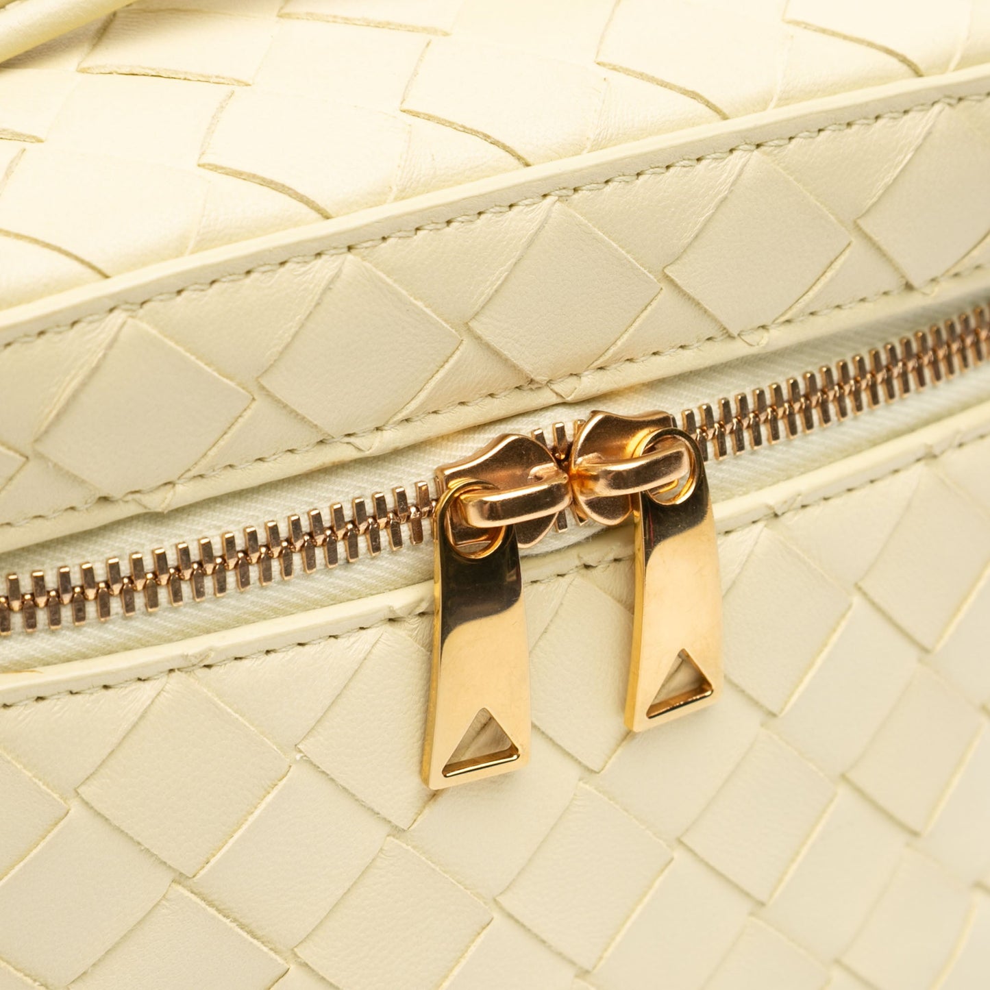 Bottega Veneta Mini Nappa Intrecciato Vanity Case