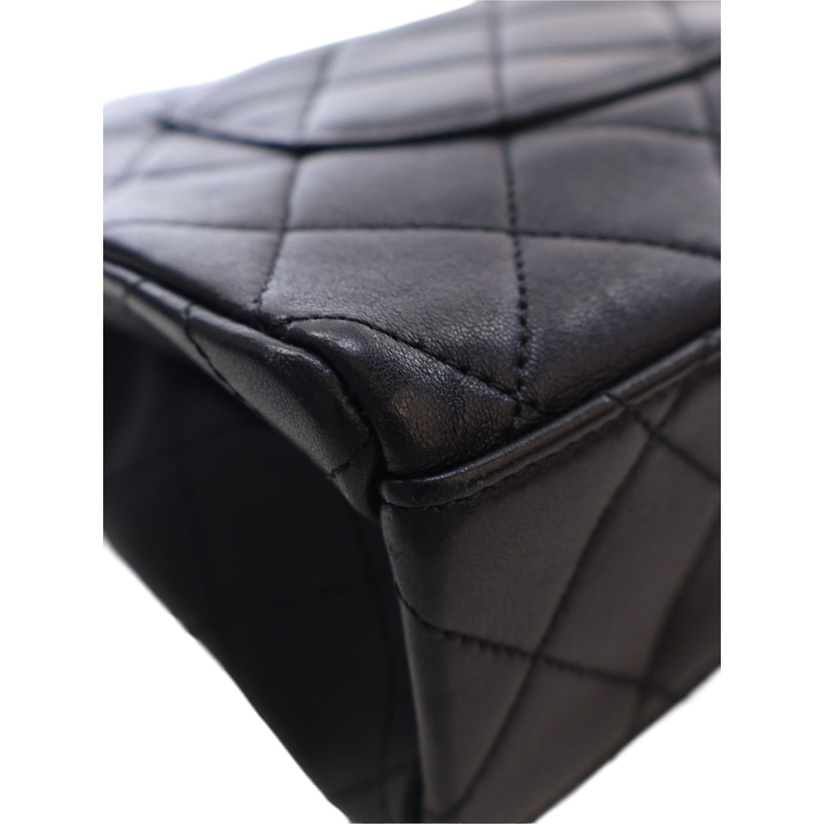Chanel Quilted Lambskin Logo Letters Chanel Touch Chain Flap — Black