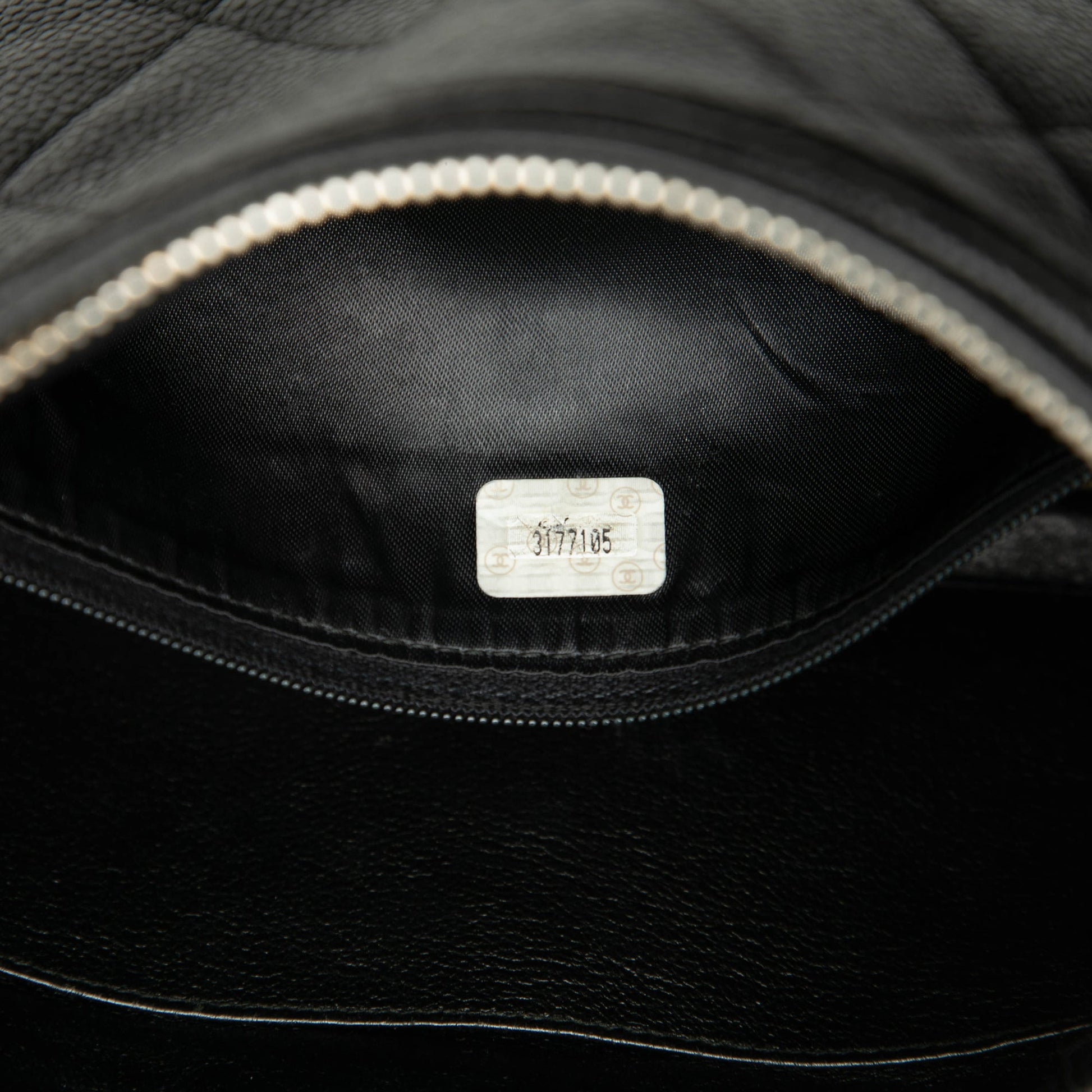 CC Quilted Caviar Chain Camera Bag