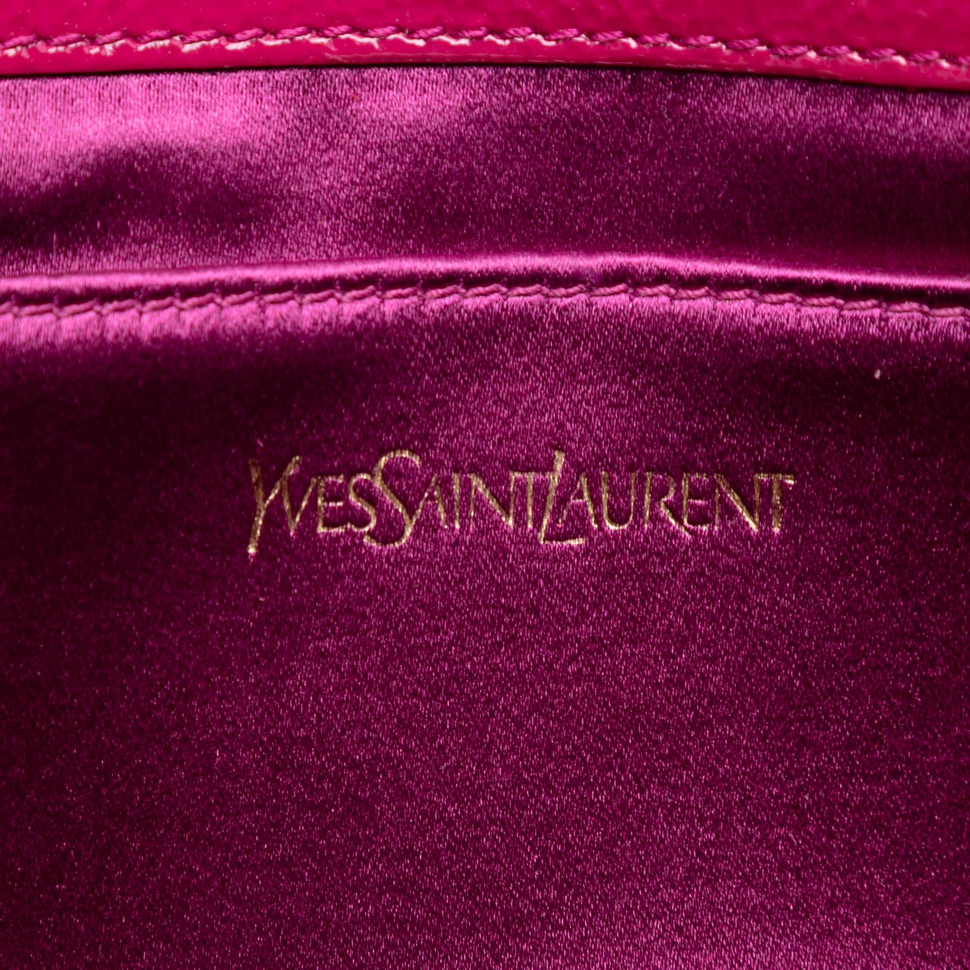 Saint Laurent Large Textured Patent Belle De Jour Clutch