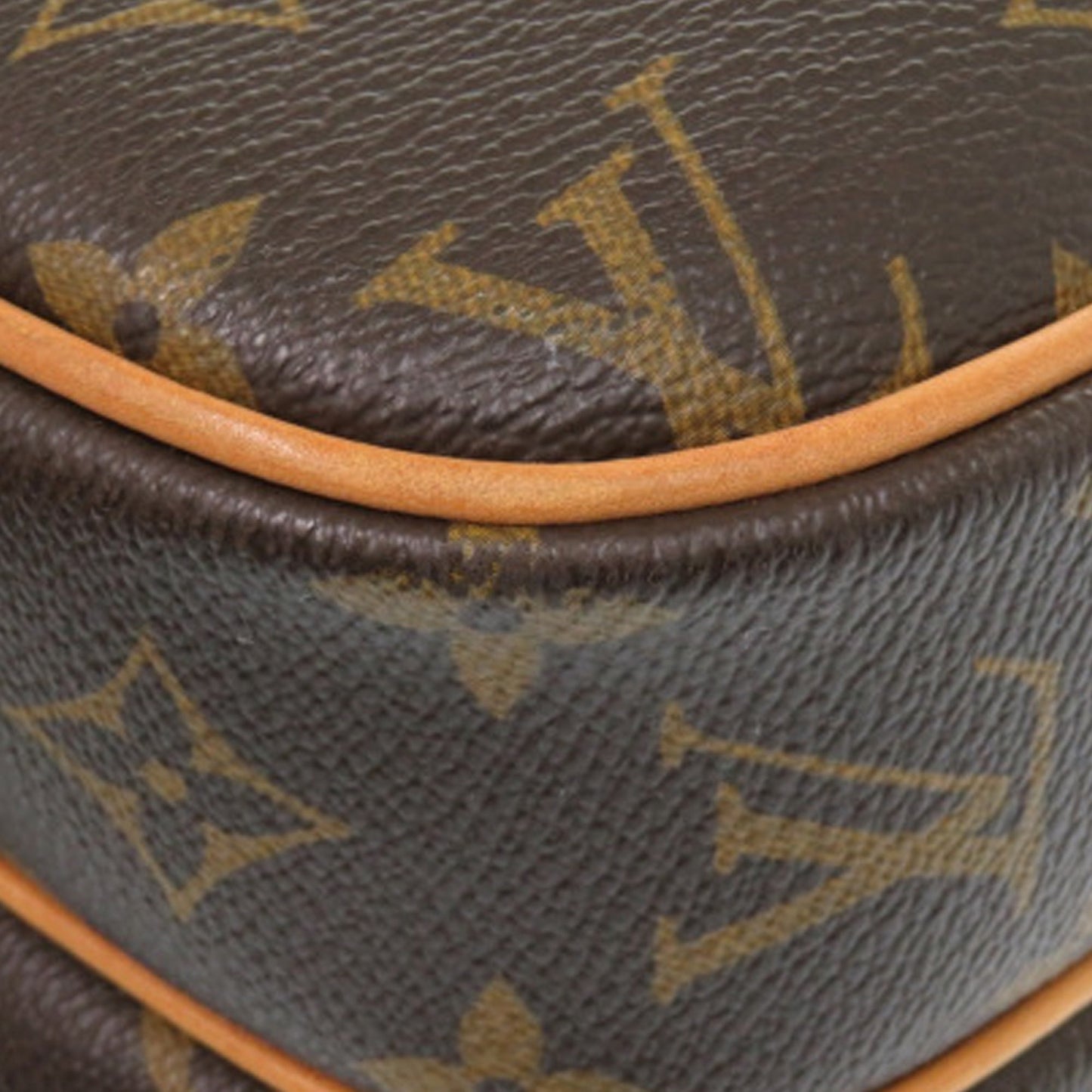 Louis Vuitton Monogram Reporter PM