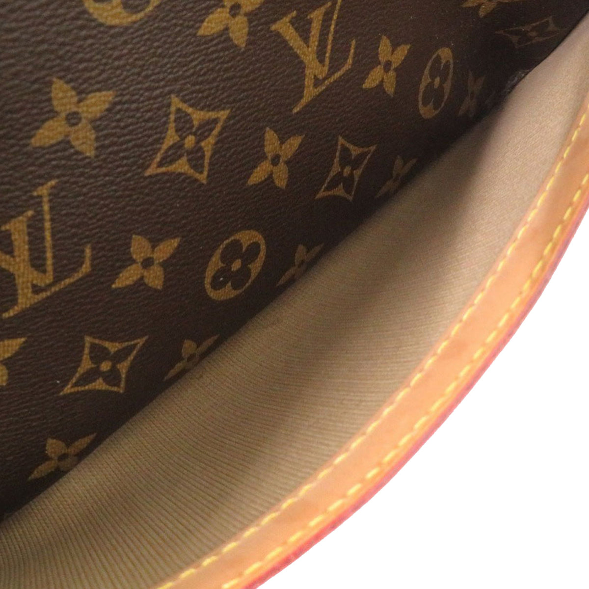 Louis Vuitton Monogram Reporter PM