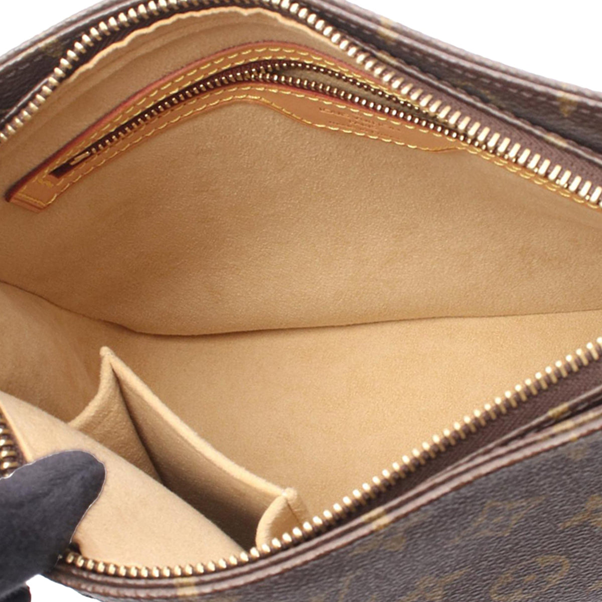 Louis Vuitton Monogram Looping MM