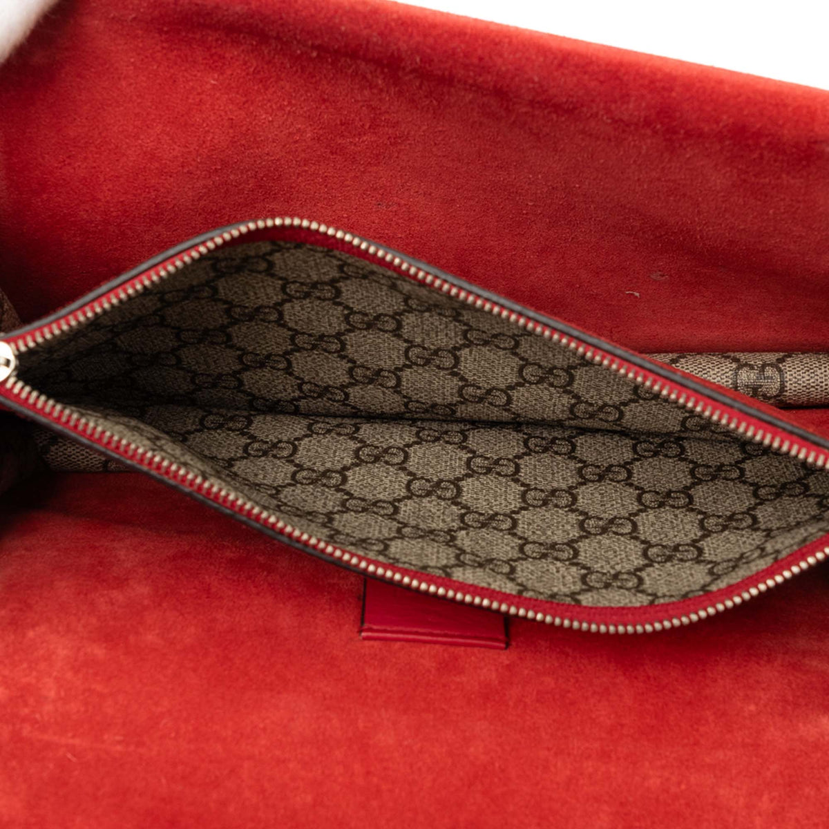 Gucci Medium GG Supreme Dionysus Shoulder Bag