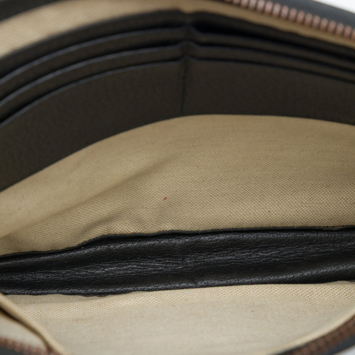 Gucci GG Marmont Calfskin Clutch