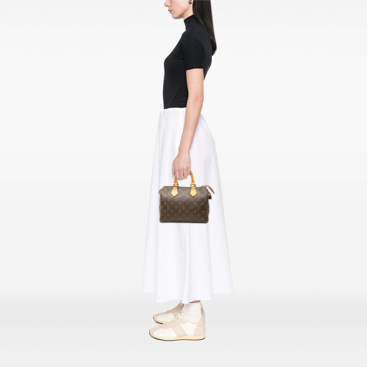 Louis Vuitton Monogram Speedy 25 — Brown