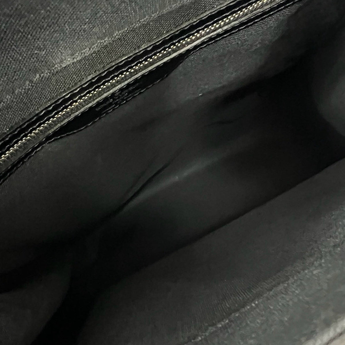 Louis Vuitton Taiga Cassiar Backpack — Black