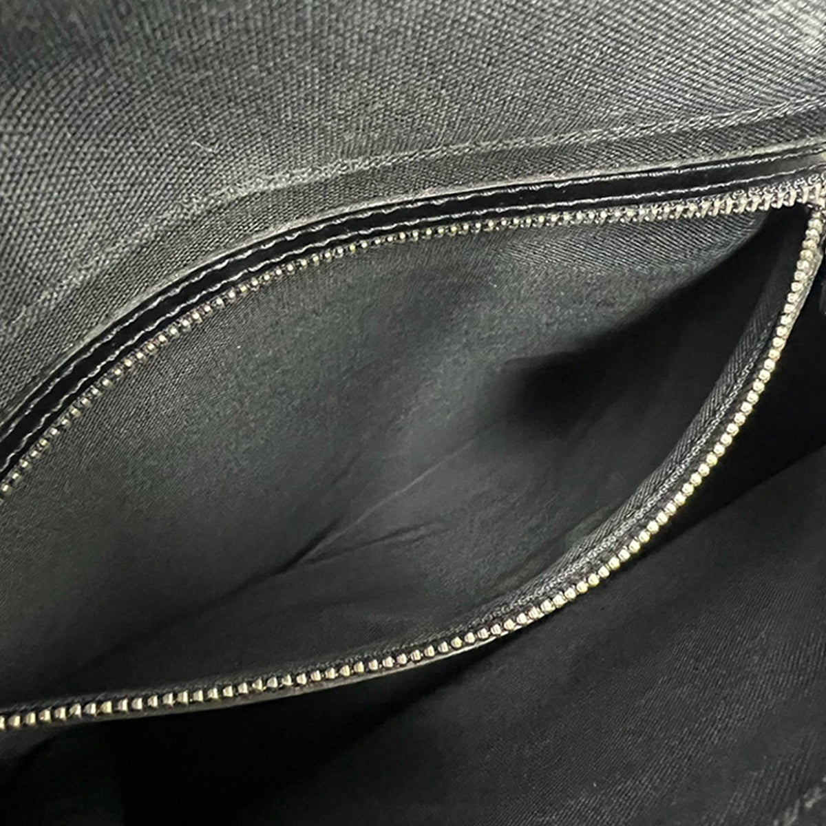 Louis Vuitton Taiga Cassiar Backpack — Black