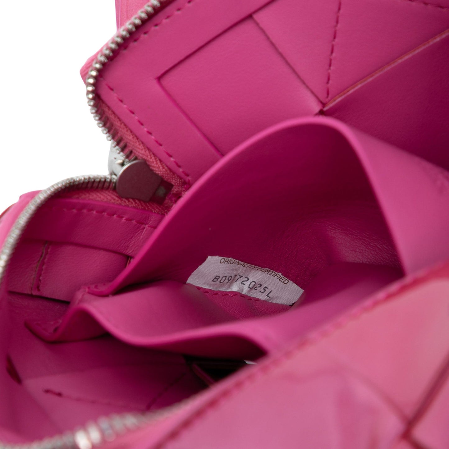 Bottega Veneta Patent Intrecciato Cassette Clutch