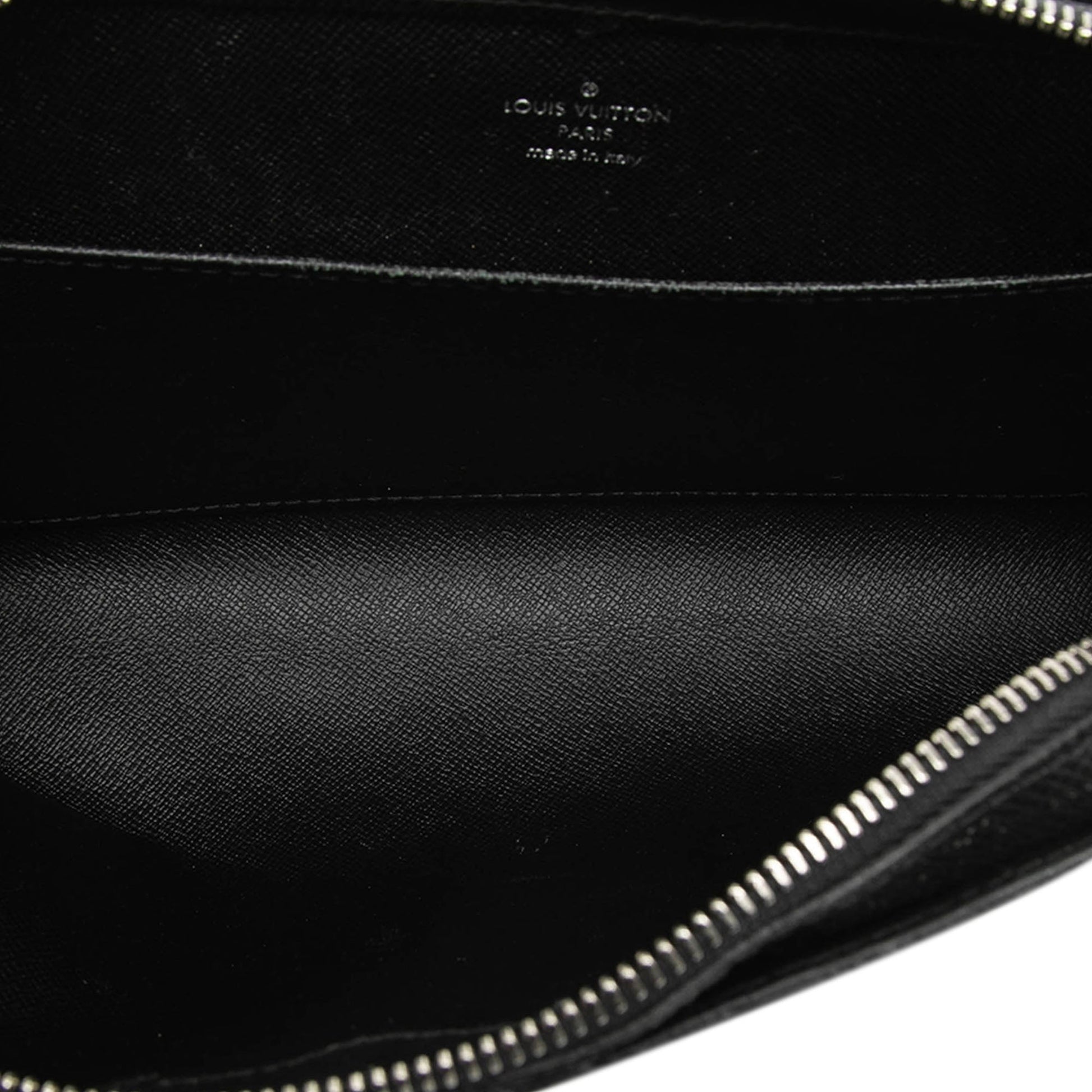 Taiga Pochette Baikal