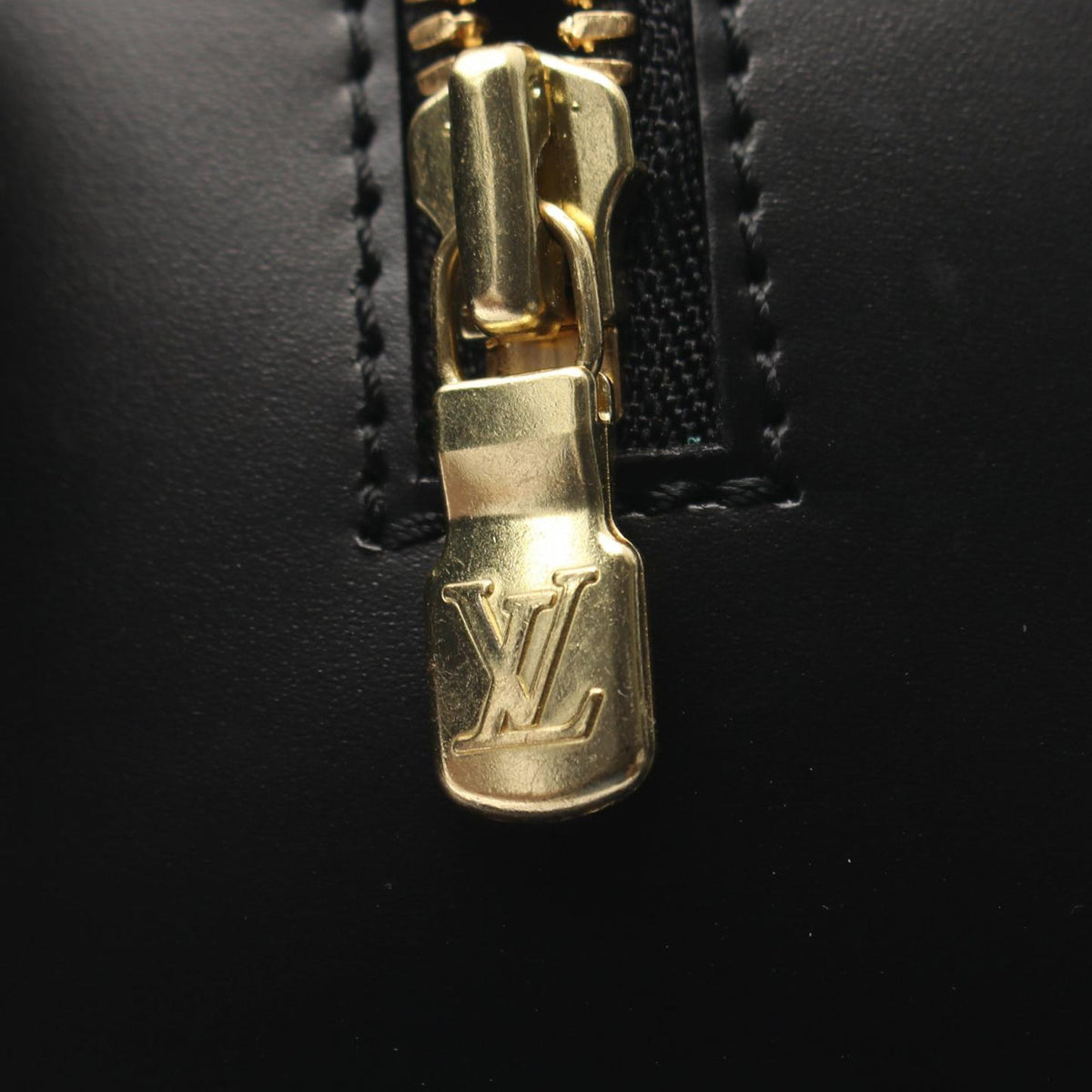 Louis Vuitton Epi Pont Neuf PM