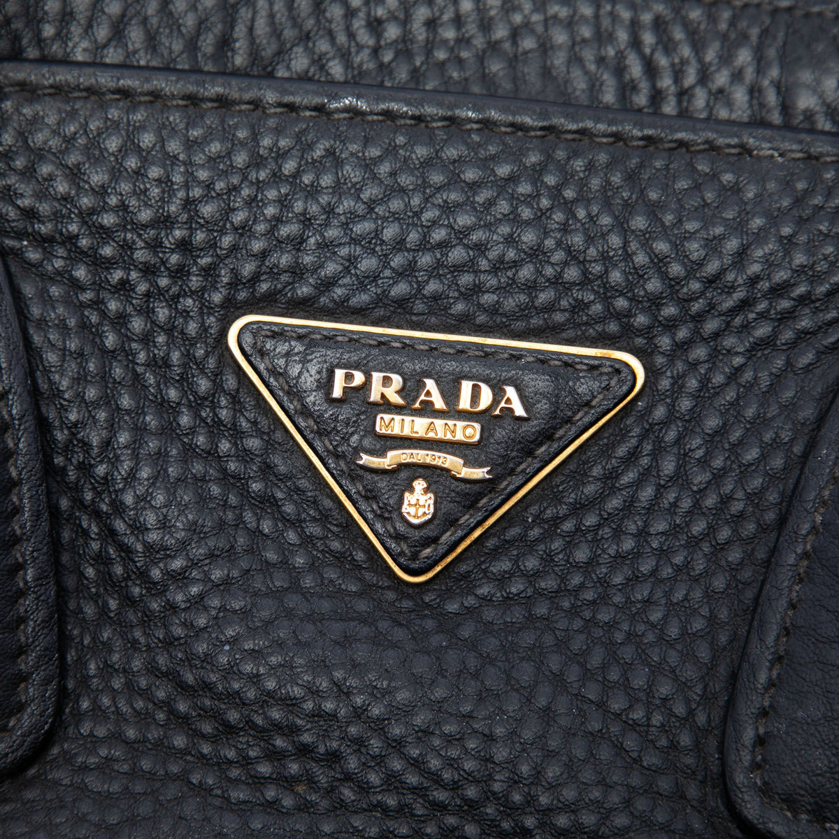 Prada Vitello Daino Front Pocket Open Convertible Tote — Black