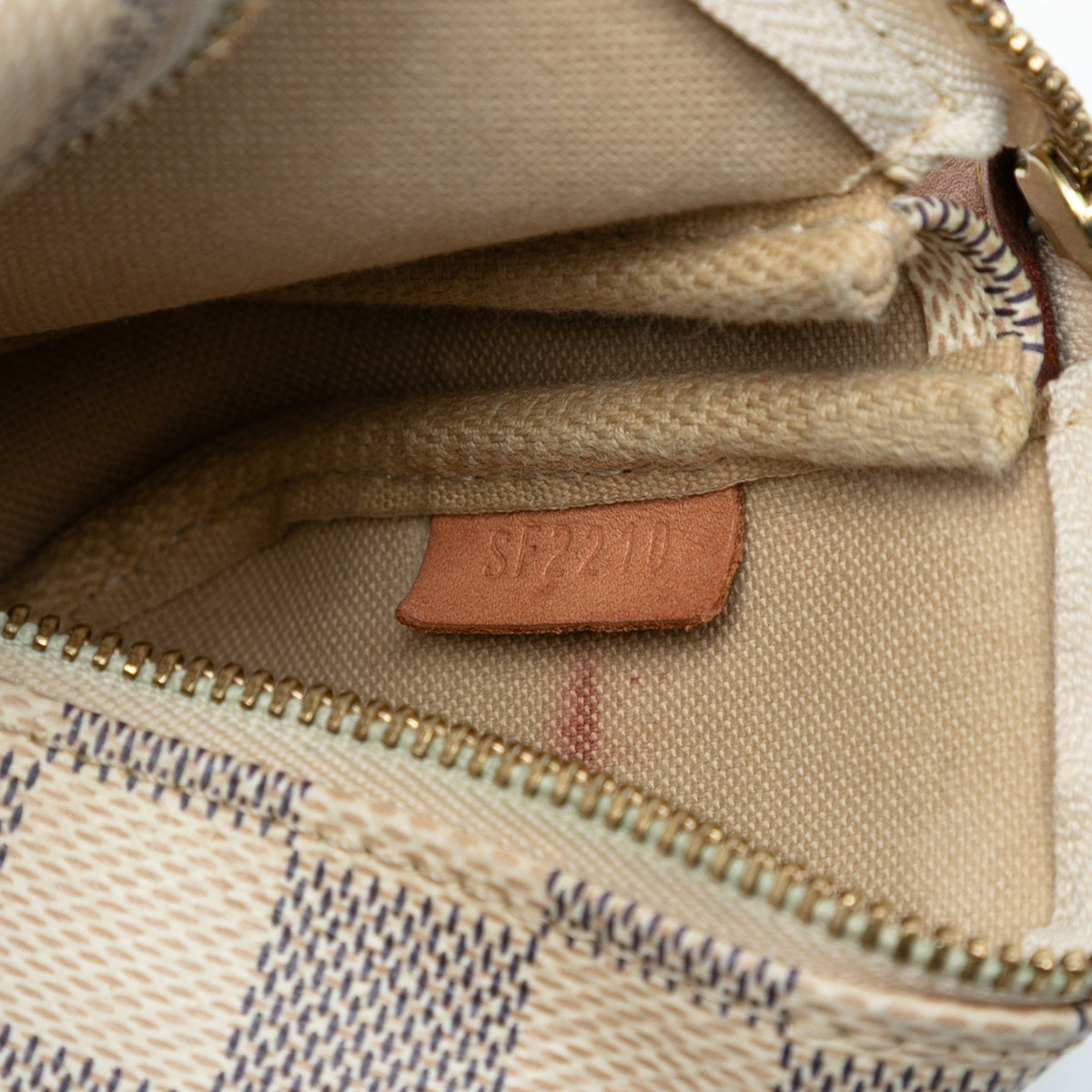 Louis Vuitton Damier Azur Mini Pochette Accessoires — White