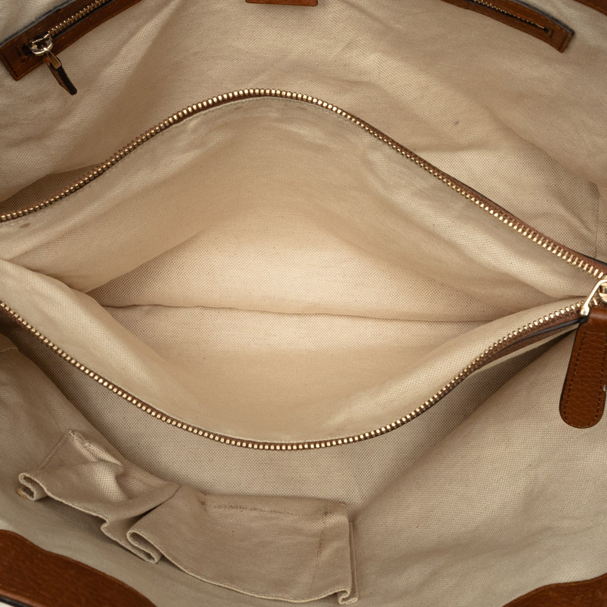Gucci GG Canvas Bella Tote — Beige