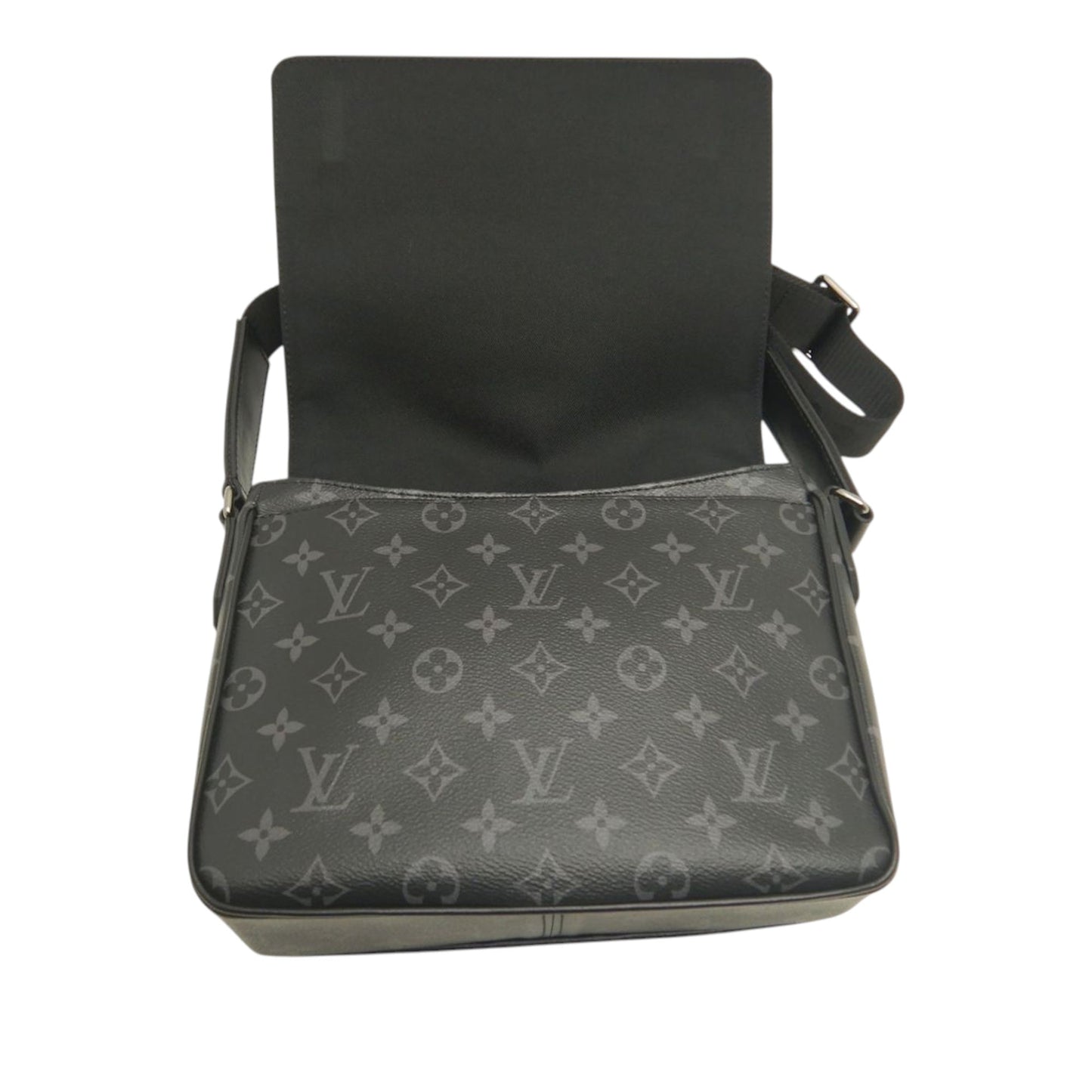 Louis Vuitton Monogram Eclipse District PM
