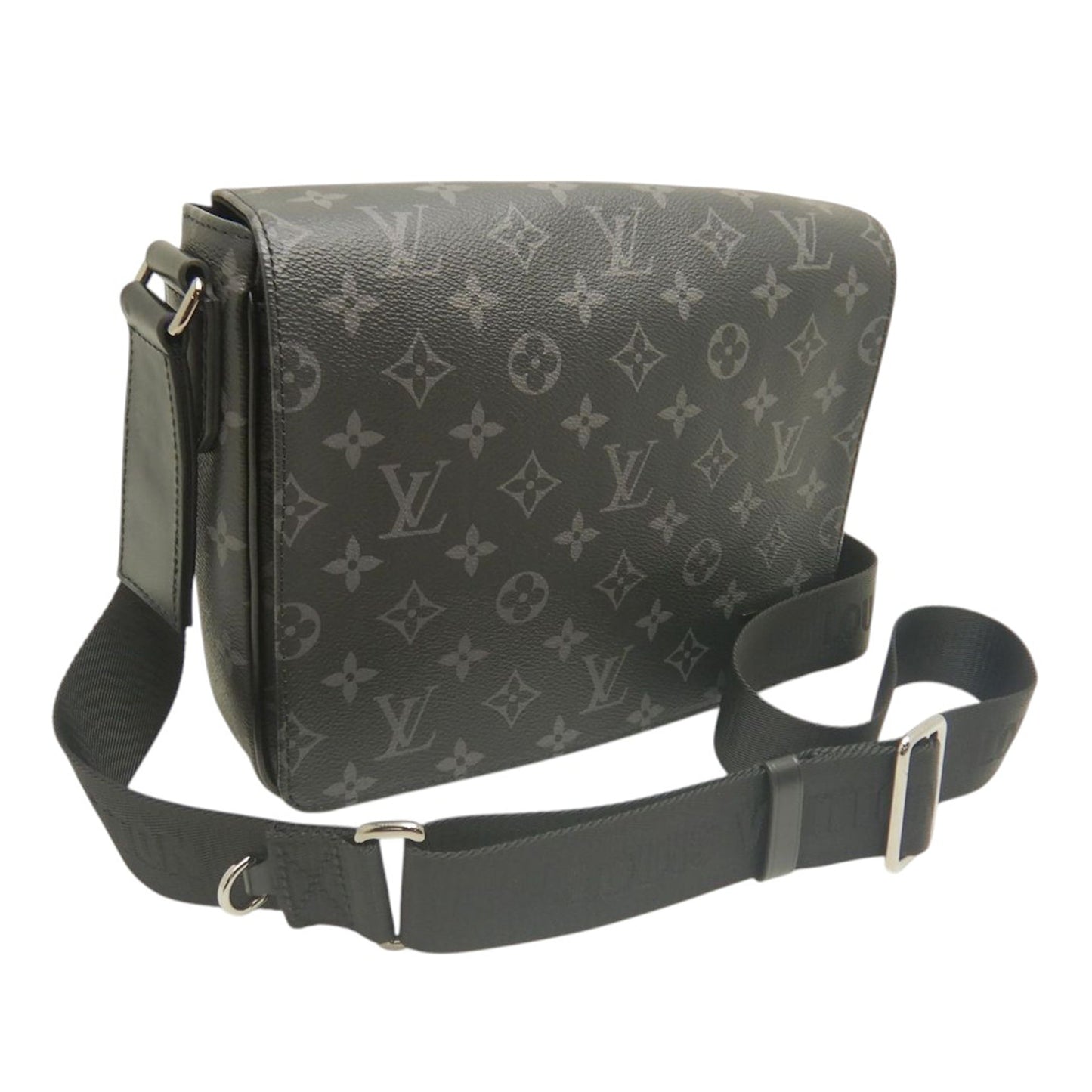 Louis Vuitton Monogram Eclipse District PM