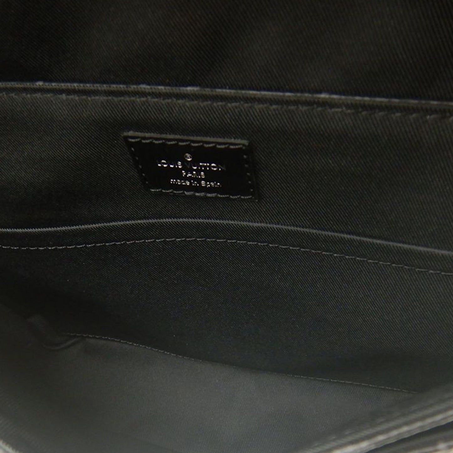 Louis Vuitton Monogram Eclipse District PM