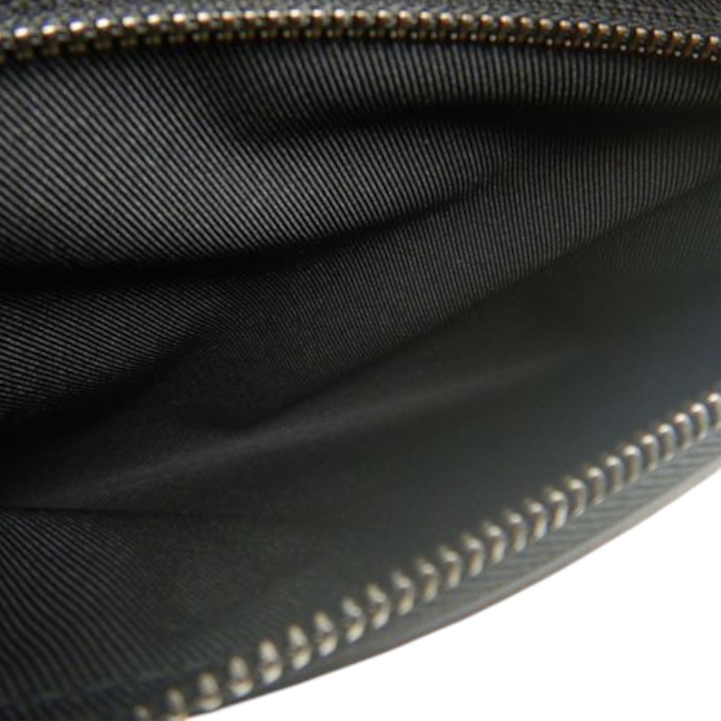 Louis Vuitton Monogram Eclipse District PM