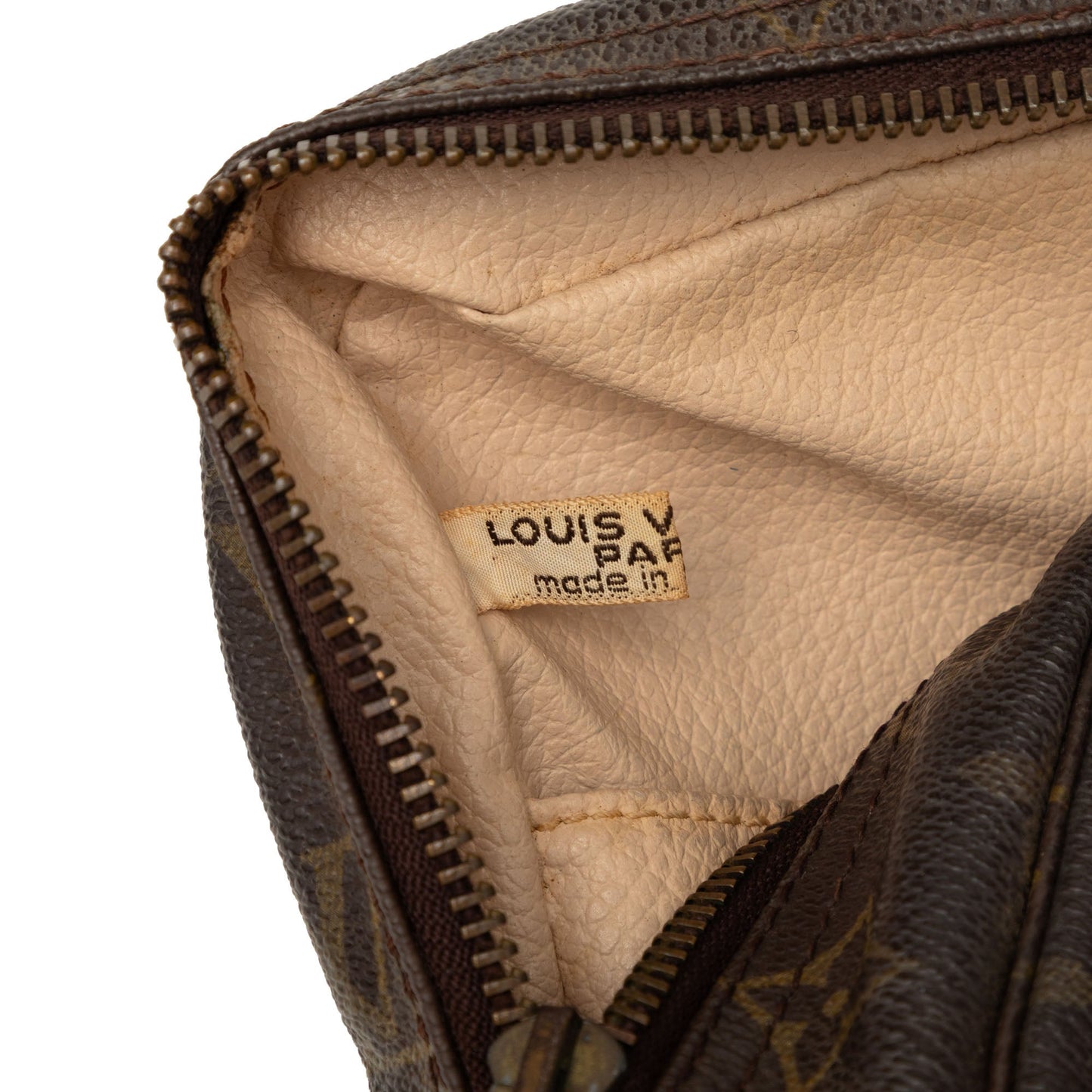 Louis Vuitton Monogram Trousse Toilette 28