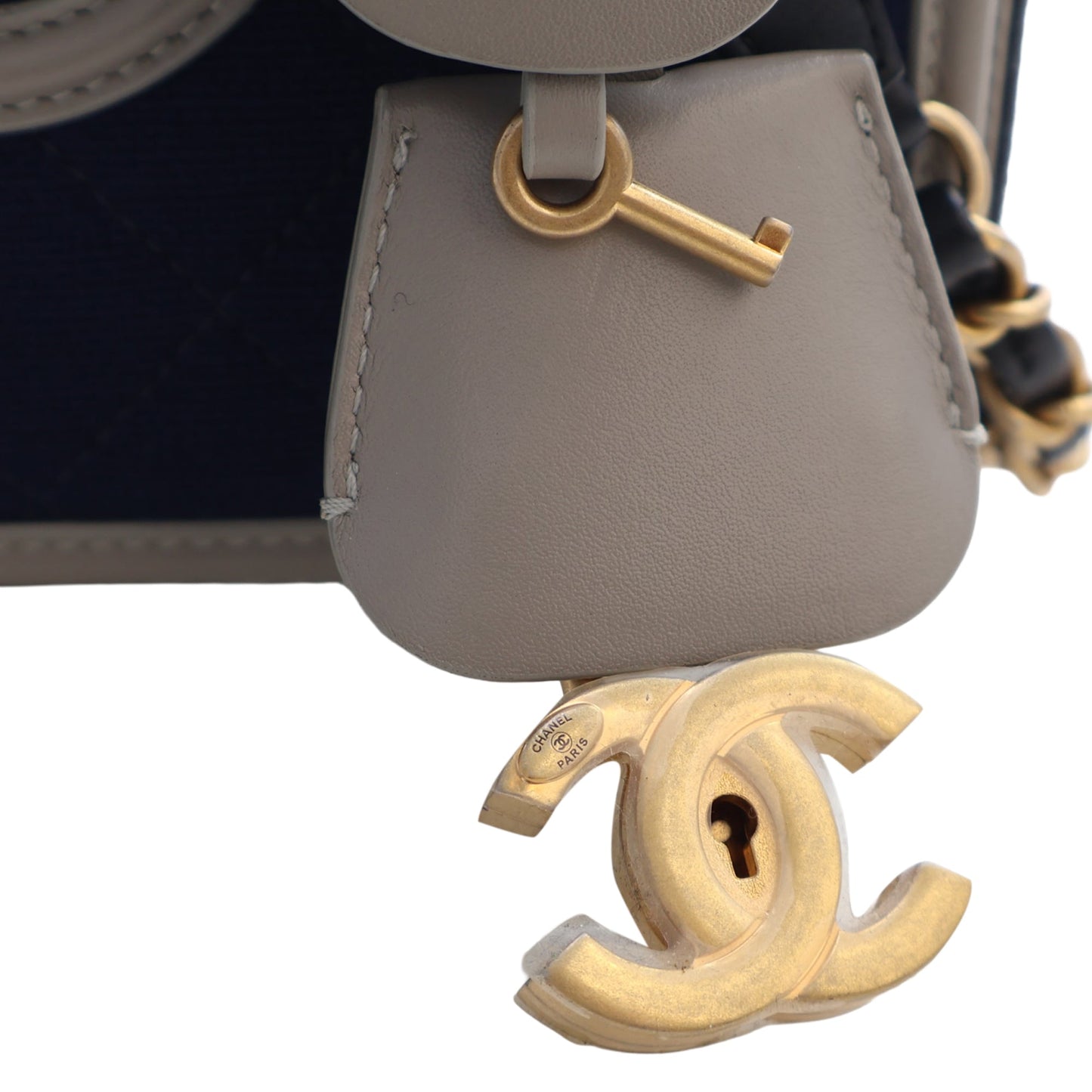 Chanel Medium Tricolor Jersey CC Filigree Vanity Case