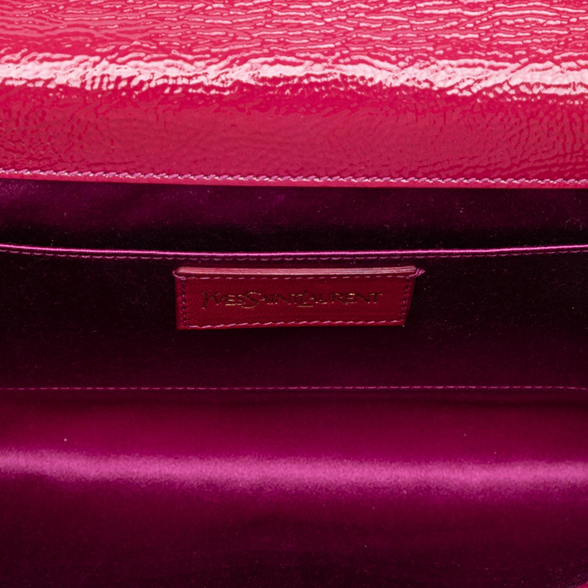 Saint Laurent Large Textured Patent Belle De Jour Clutch