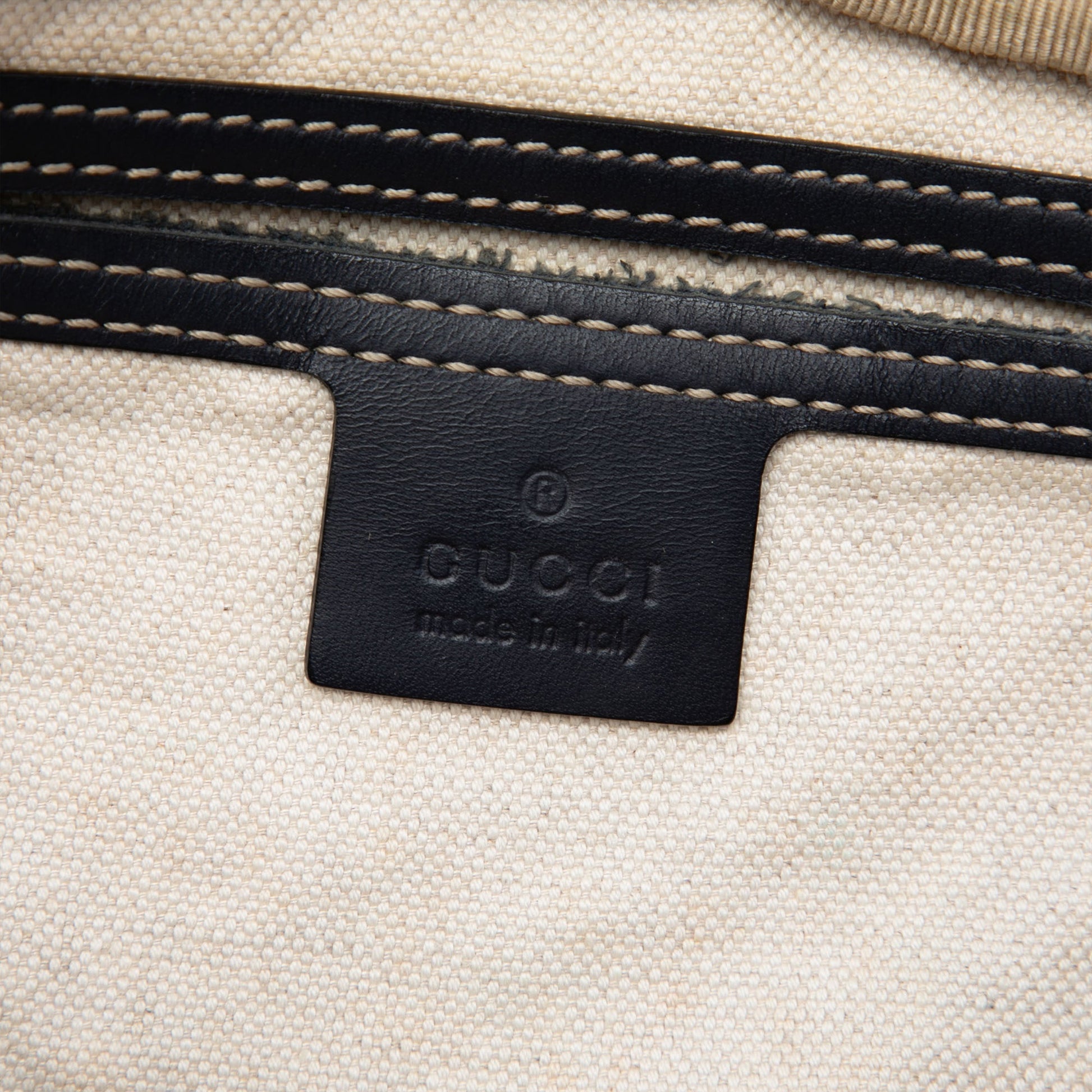 Gucci GG Supreme Crossbody